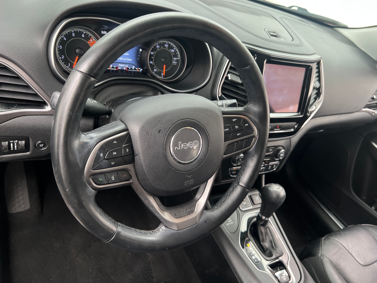 Thumbnail: 2019 Jeep Cherokee - 4