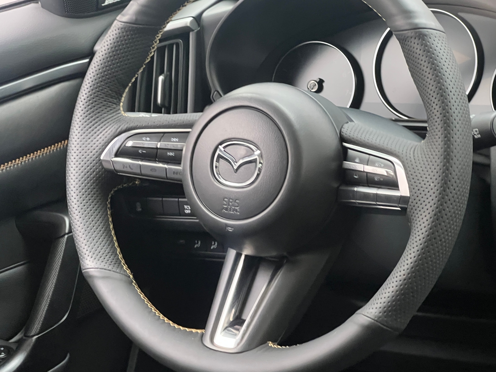 Thumbnail: 2025 Mazda CX-50 - 4
