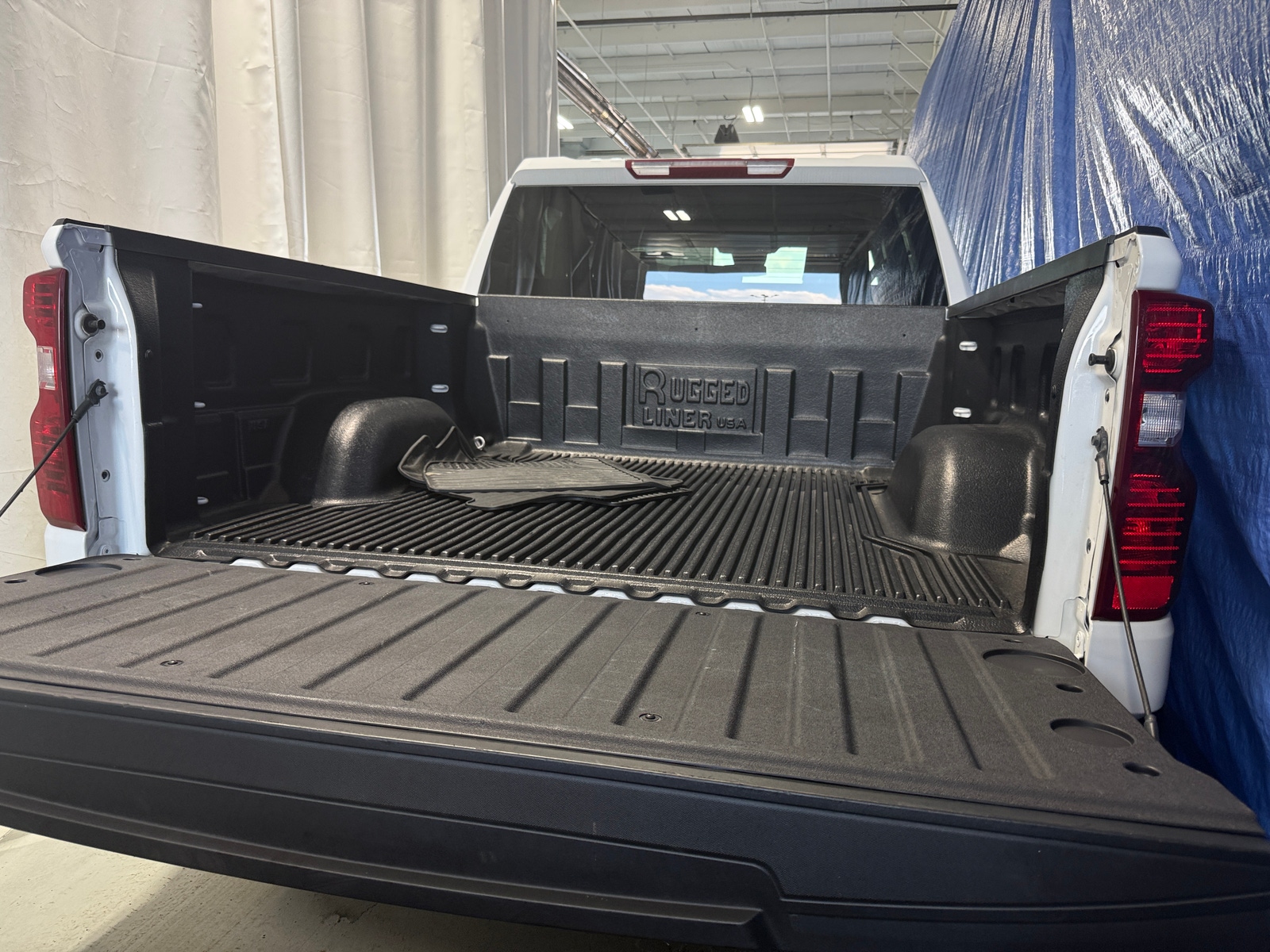Thumbnail: 2026 Chevrolet Silverado 1500 - 7