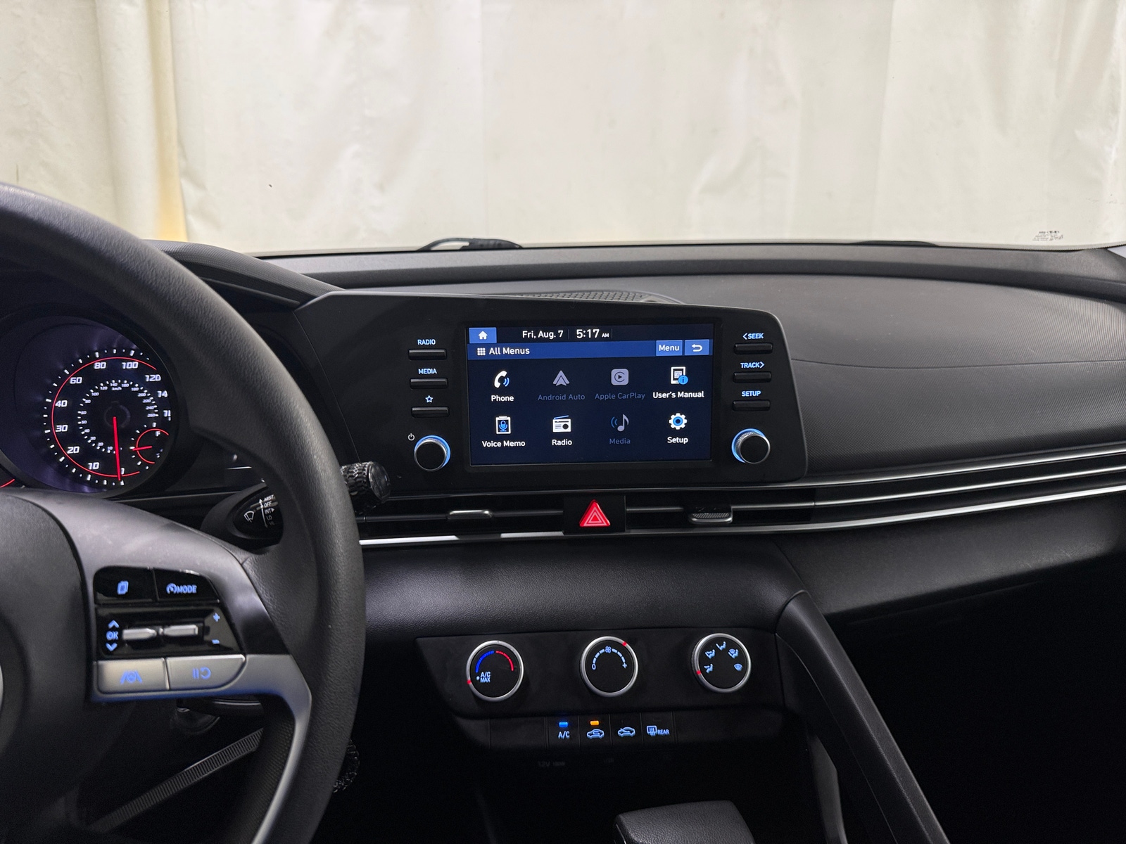 Thumbnail: 2021 Hyundai Elantra - 4