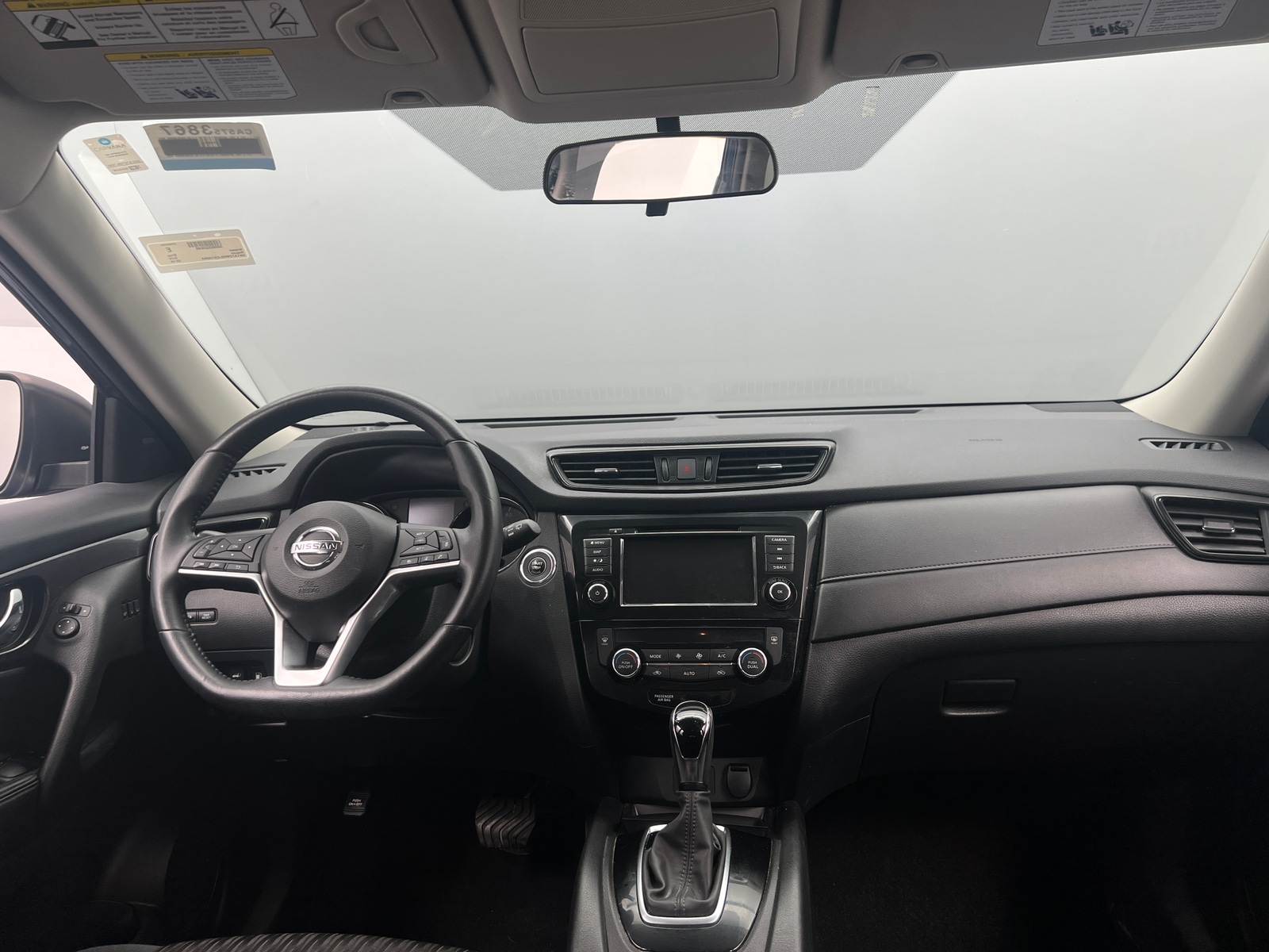 Thumbnail: 2018 Nissan Rogue - 3