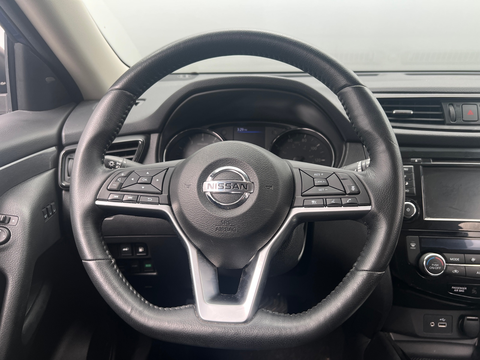 Thumbnail: 2018 Nissan Rogue - 5