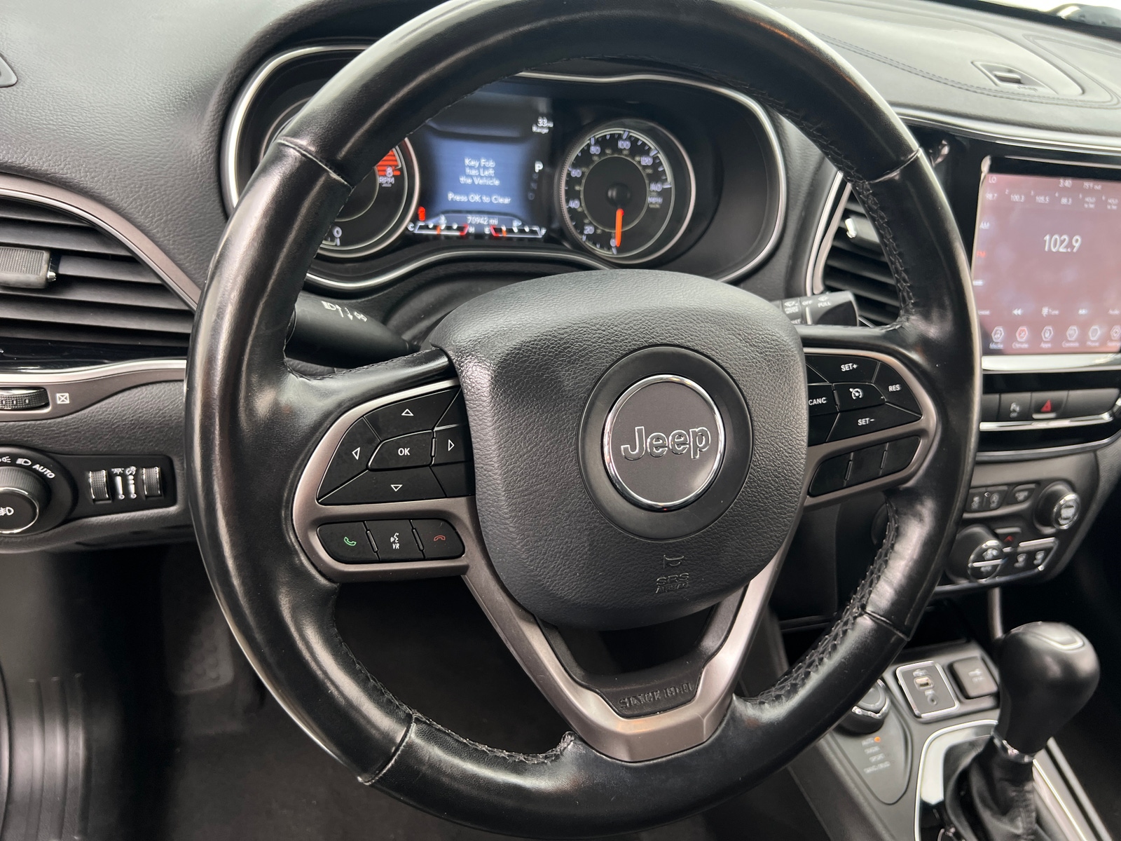 Thumbnail: 2020 Jeep Cherokee - 4