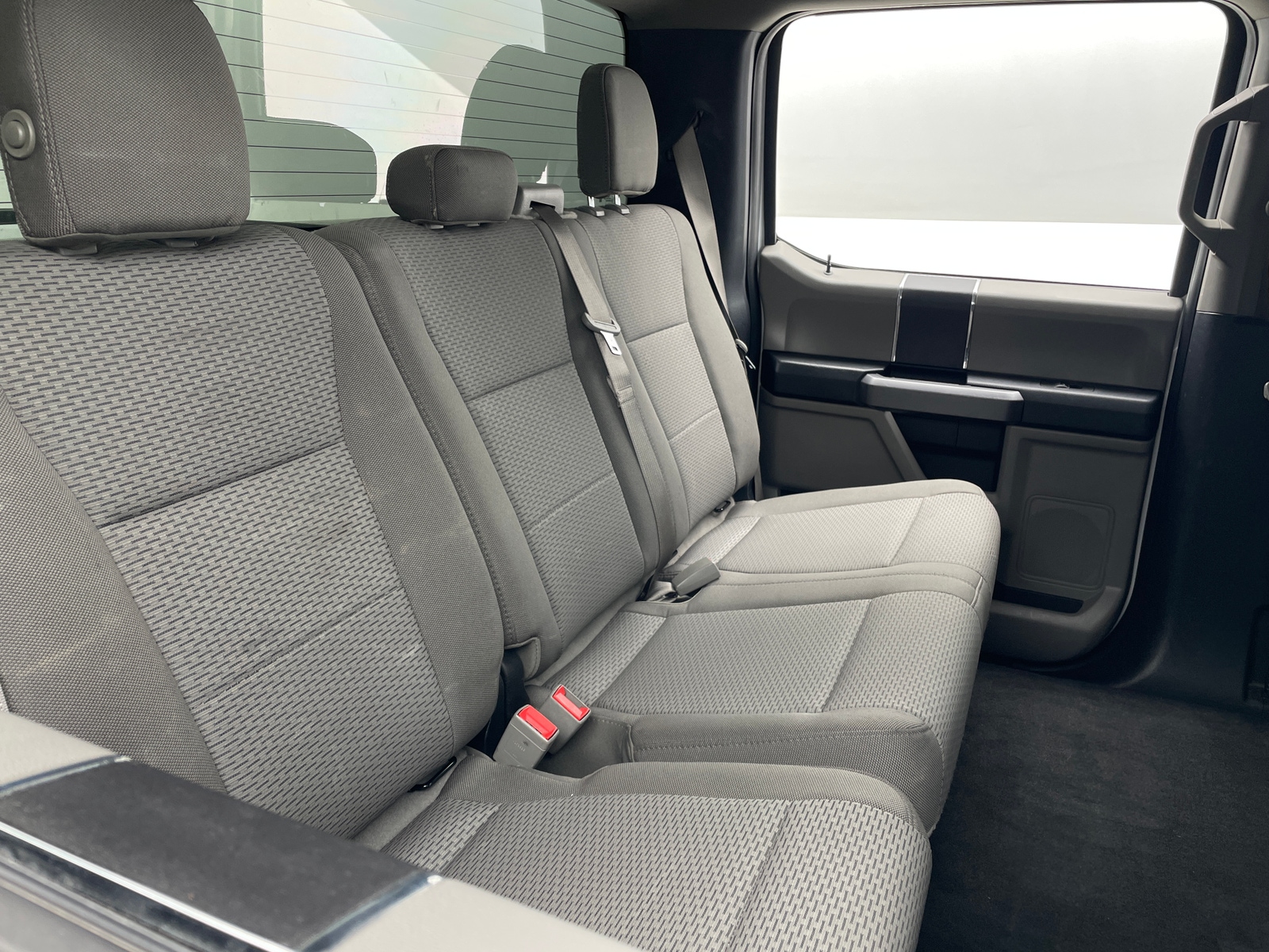 Thumbnail: 2018 Ford Econoline - 6