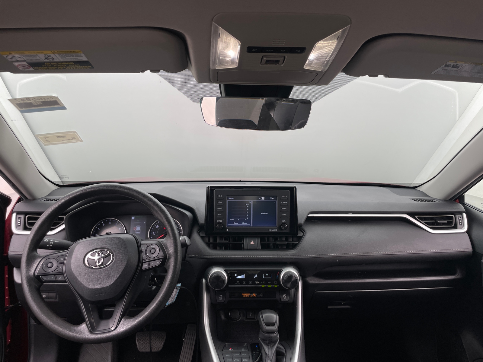 Thumbnail: 2022 Toyota RAV4 - 3