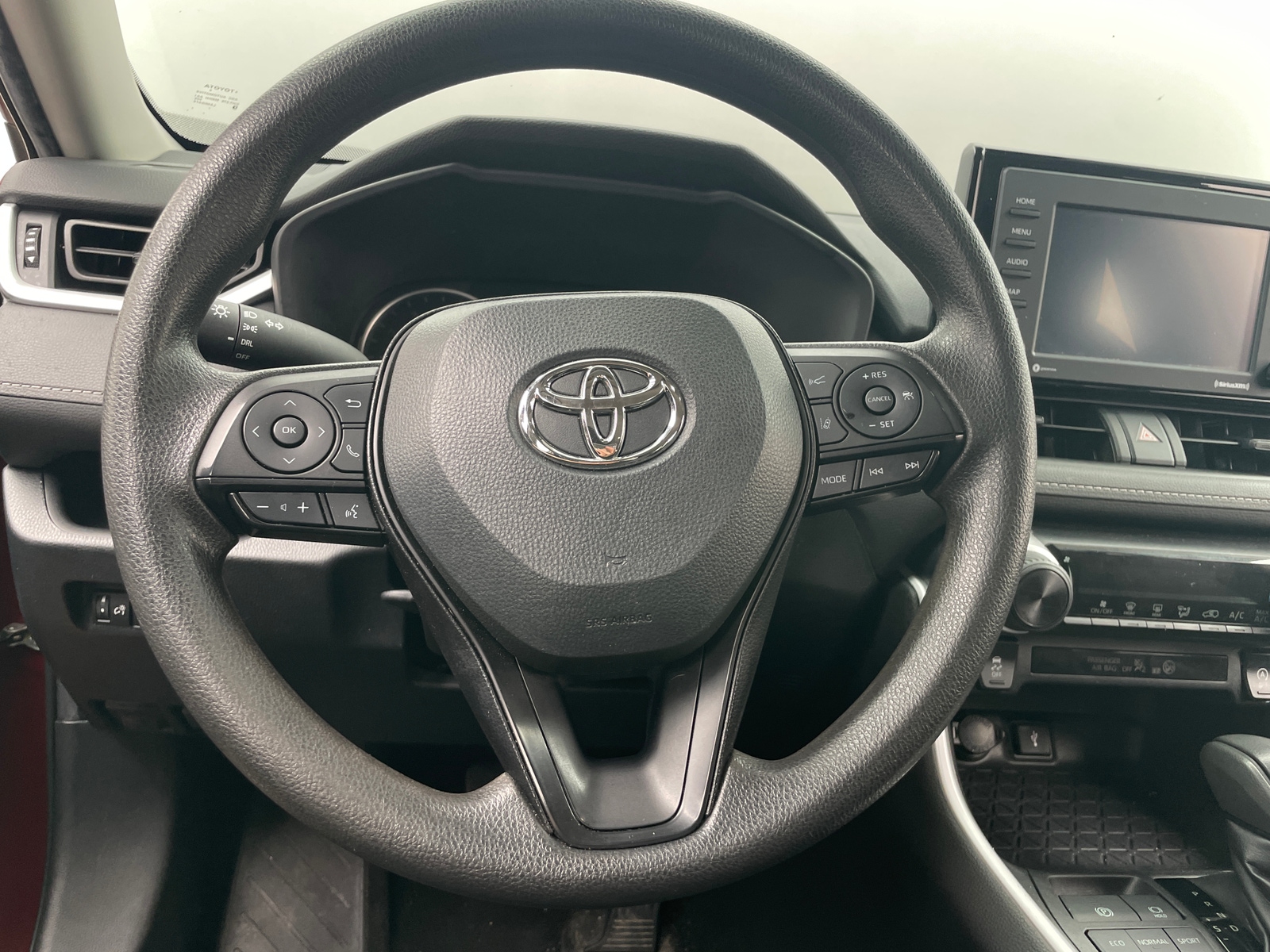 Thumbnail: 2022 Toyota RAV4 - 5