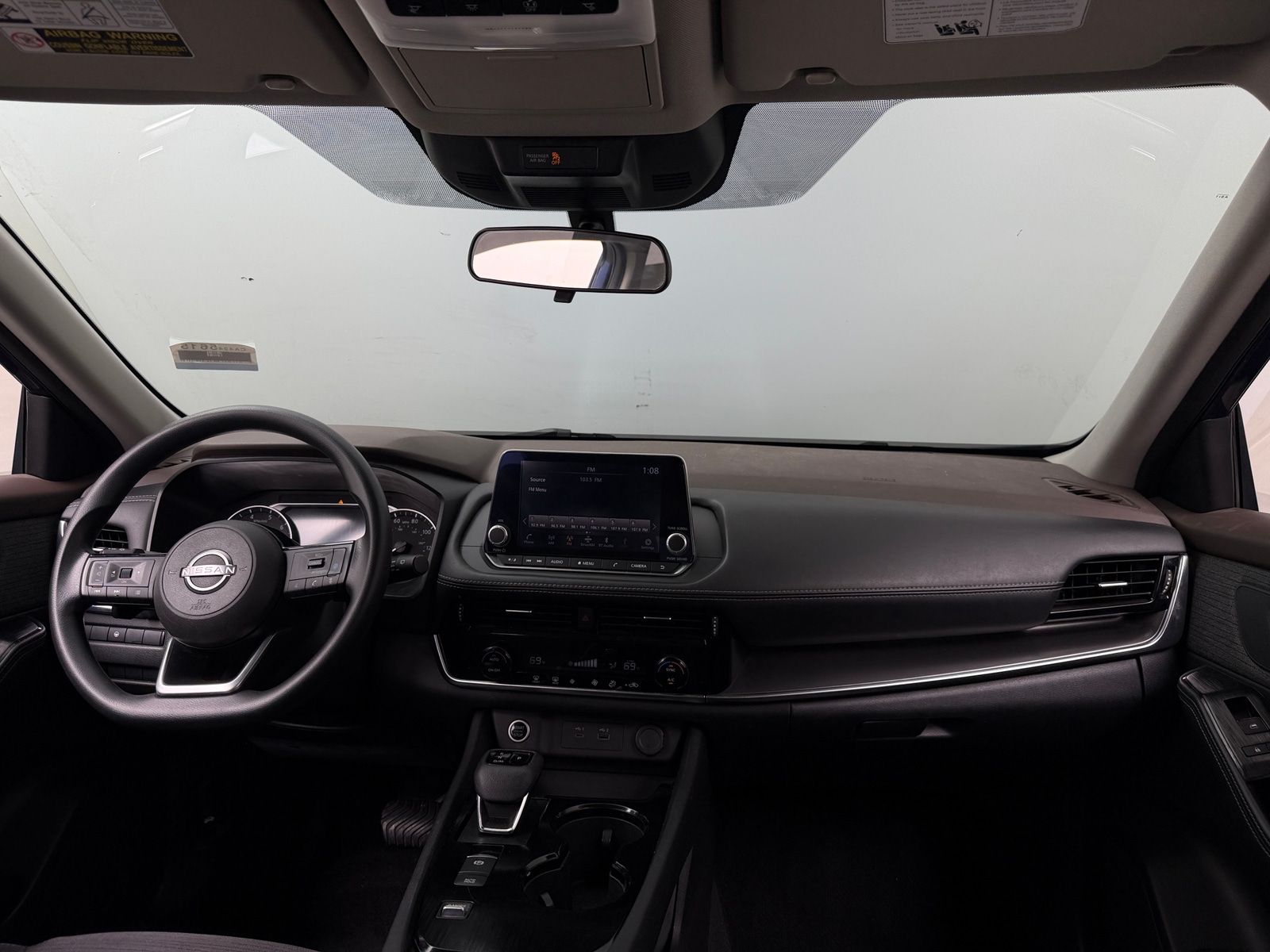 Thumbnail: 2023 Nissan Rogue - 3