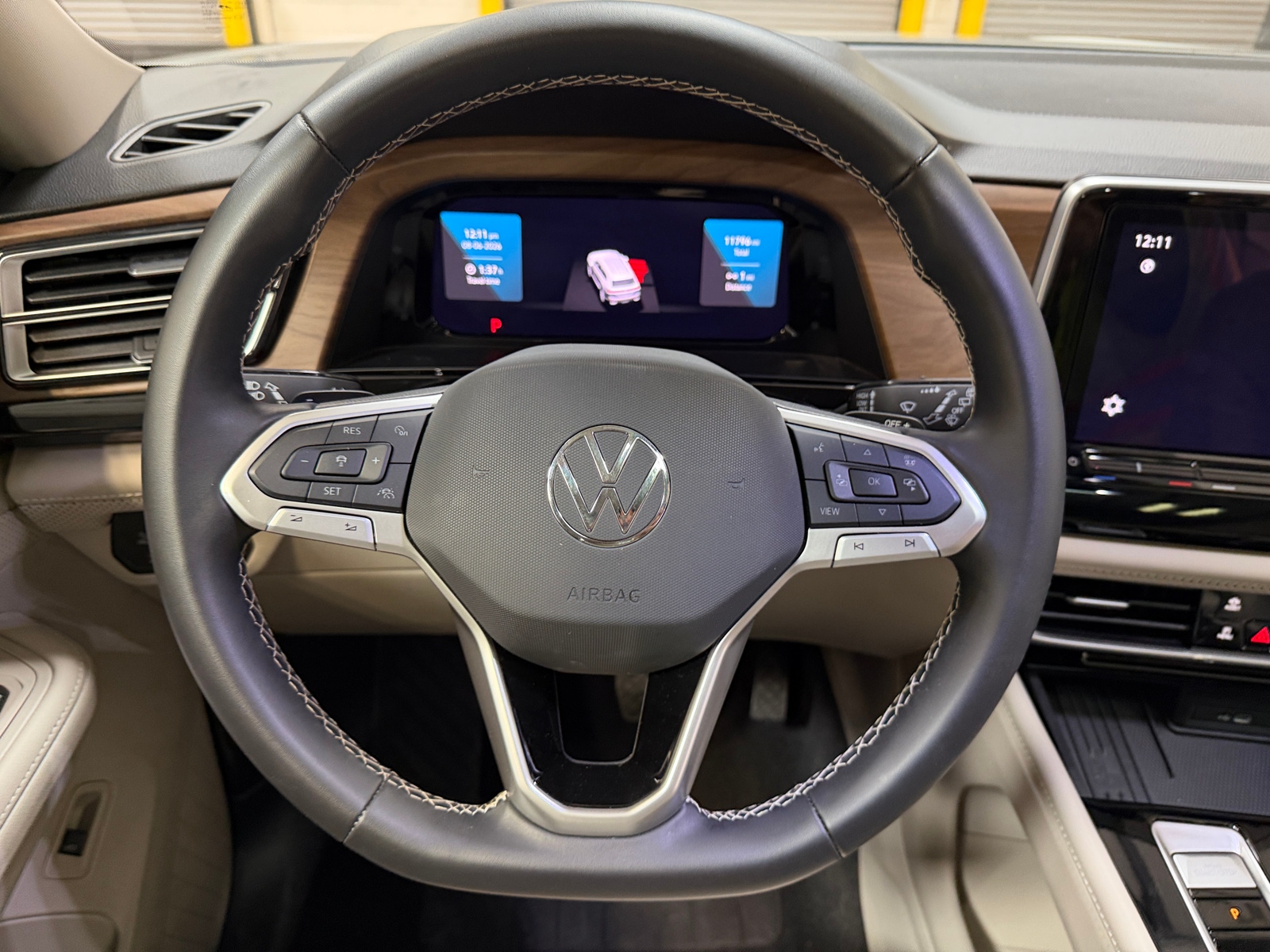 Thumbnail: 2026 Volkswagen Atlas - 4