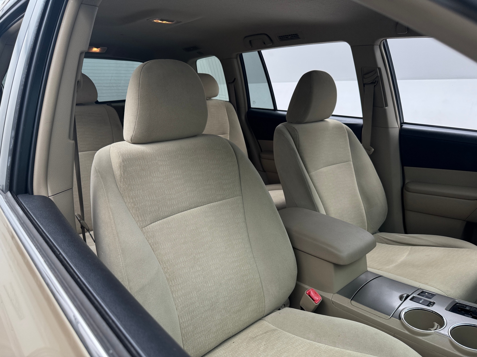 Thumbnail: 2011 Toyota Highlander - 2