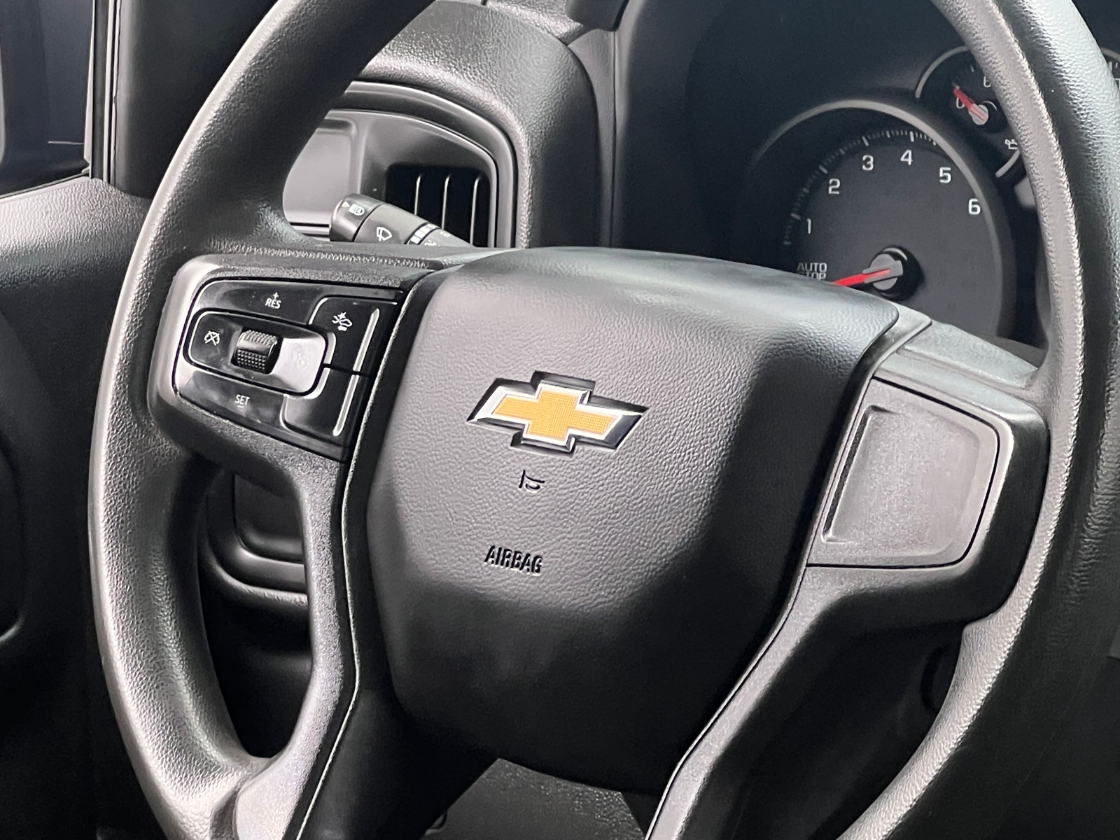 Thumbnail: 2023 Chevrolet Silverado 1500 - 5