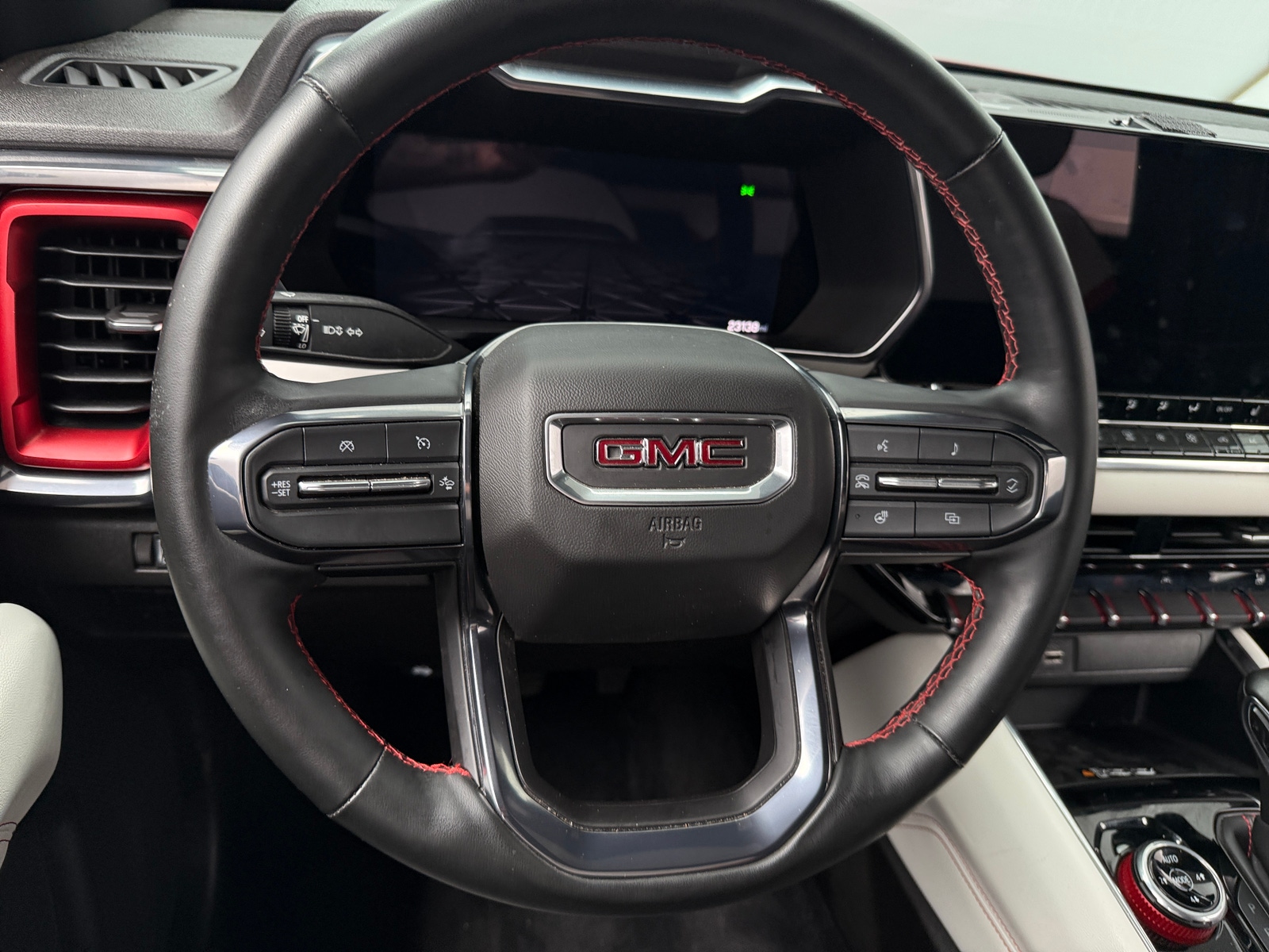 Thumbnail: 2023 GMC Canyon - 4