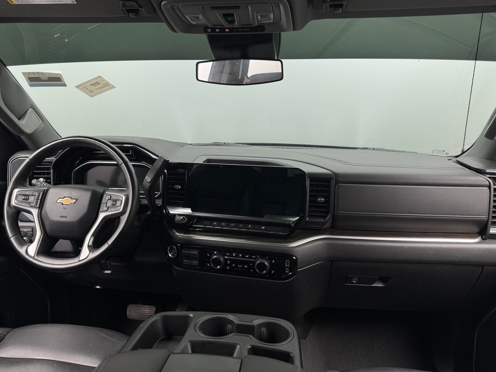 Thumbnail: 2024 Chevrolet Silverado 1500 - 3