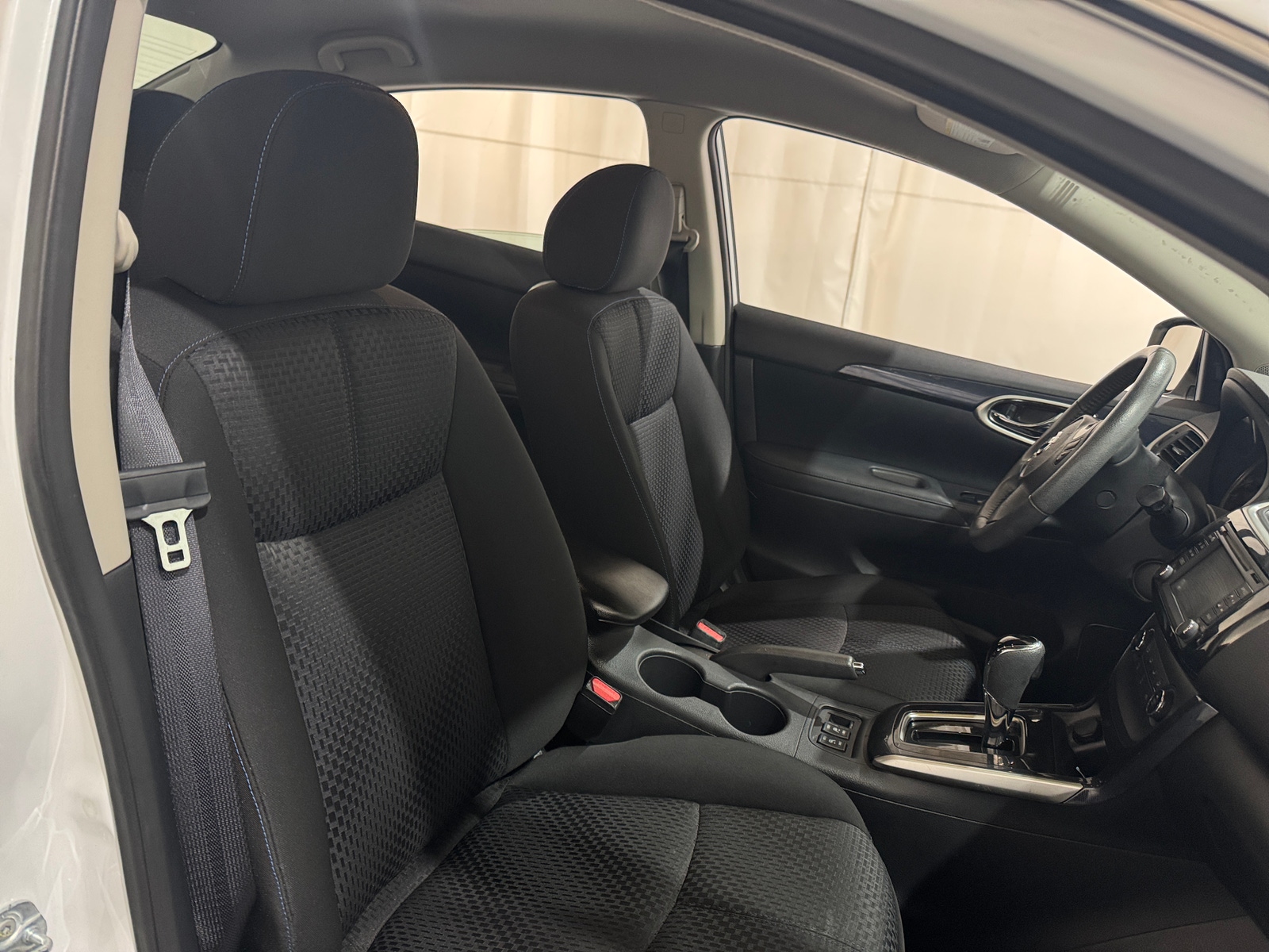 Thumbnail: 2017 Nissan Sentra - 2