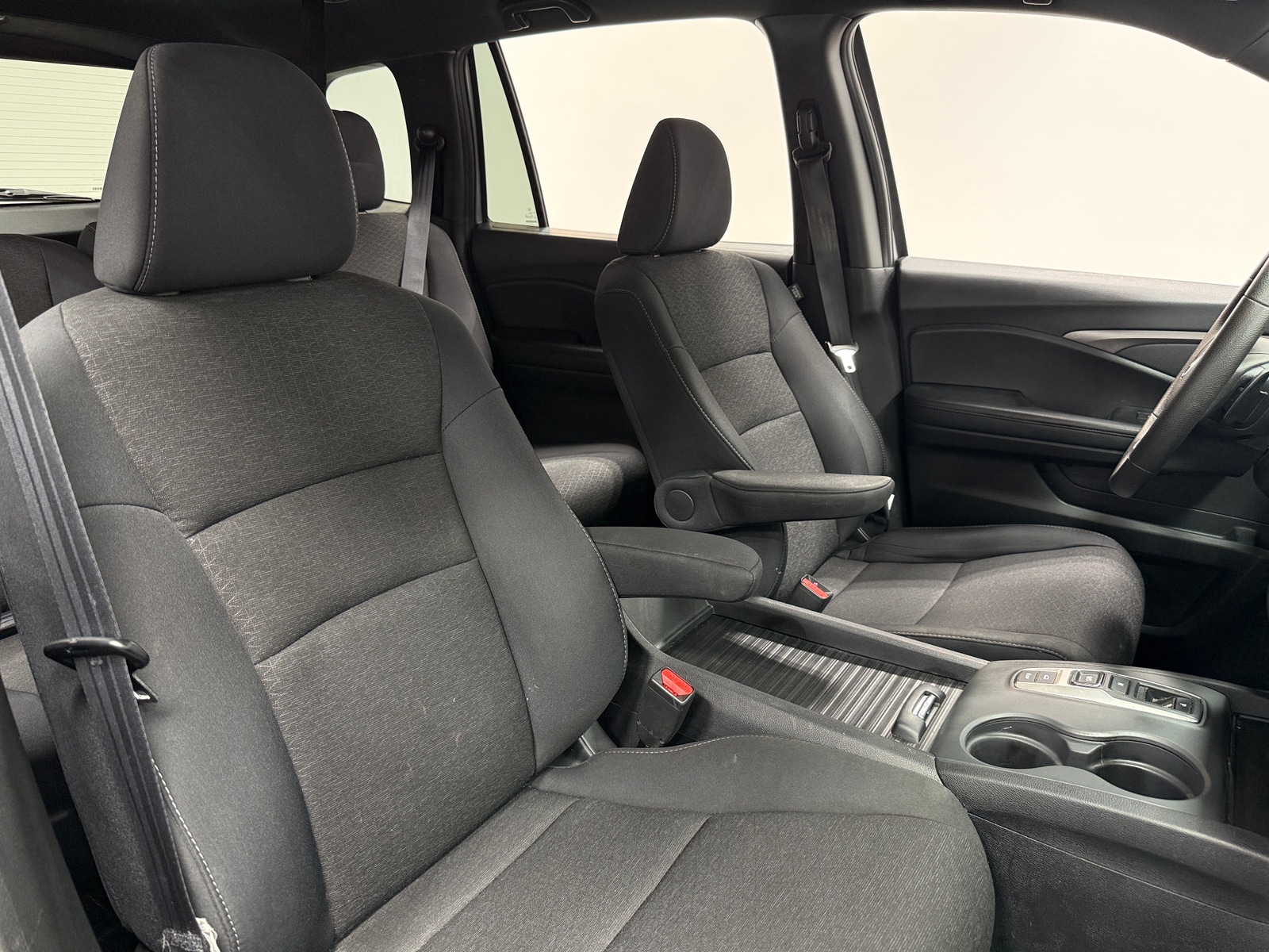 Thumbnail: 2019 Honda Passport - 2