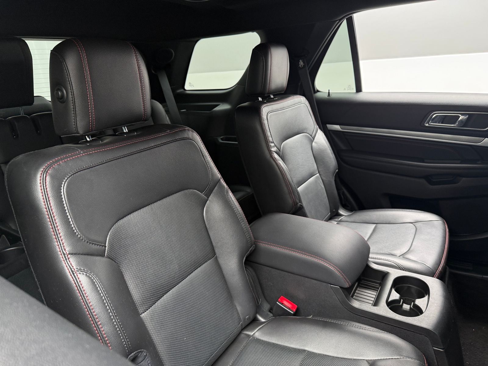 Thumbnail: 2018 Ford Explorer - 5