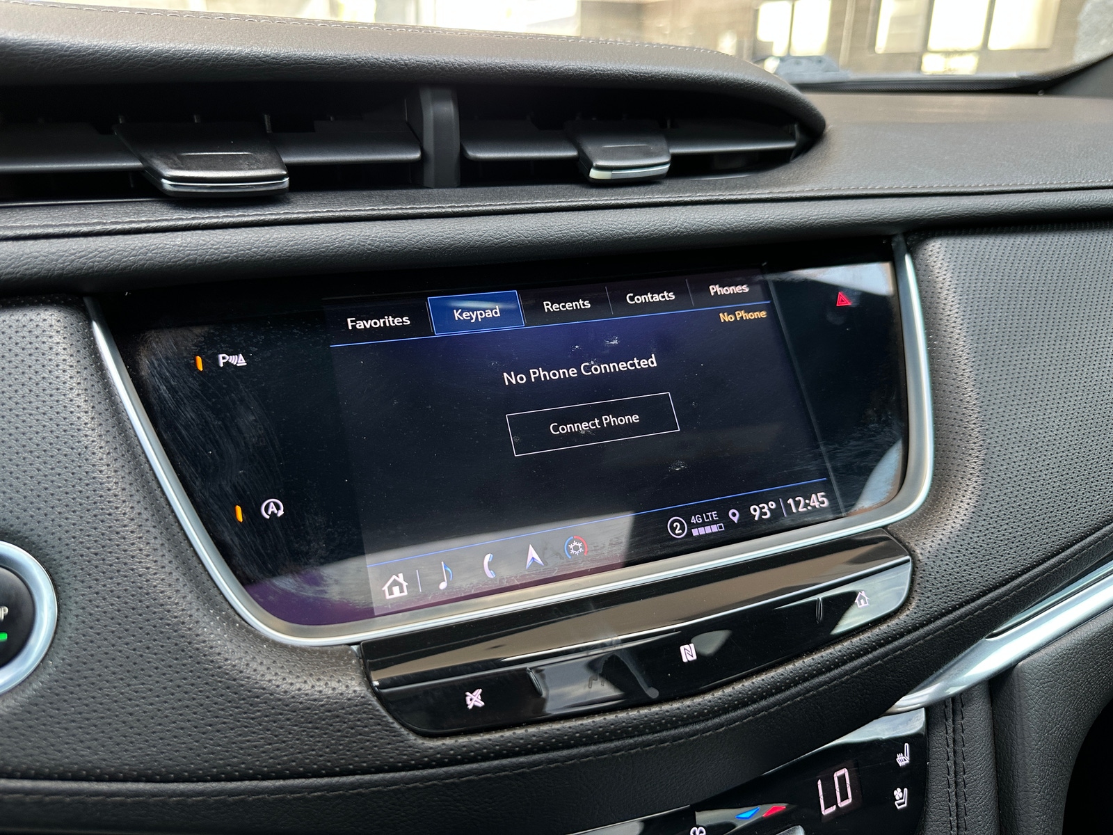 Thumbnail: 2021 Cadillac XT5 - 3
