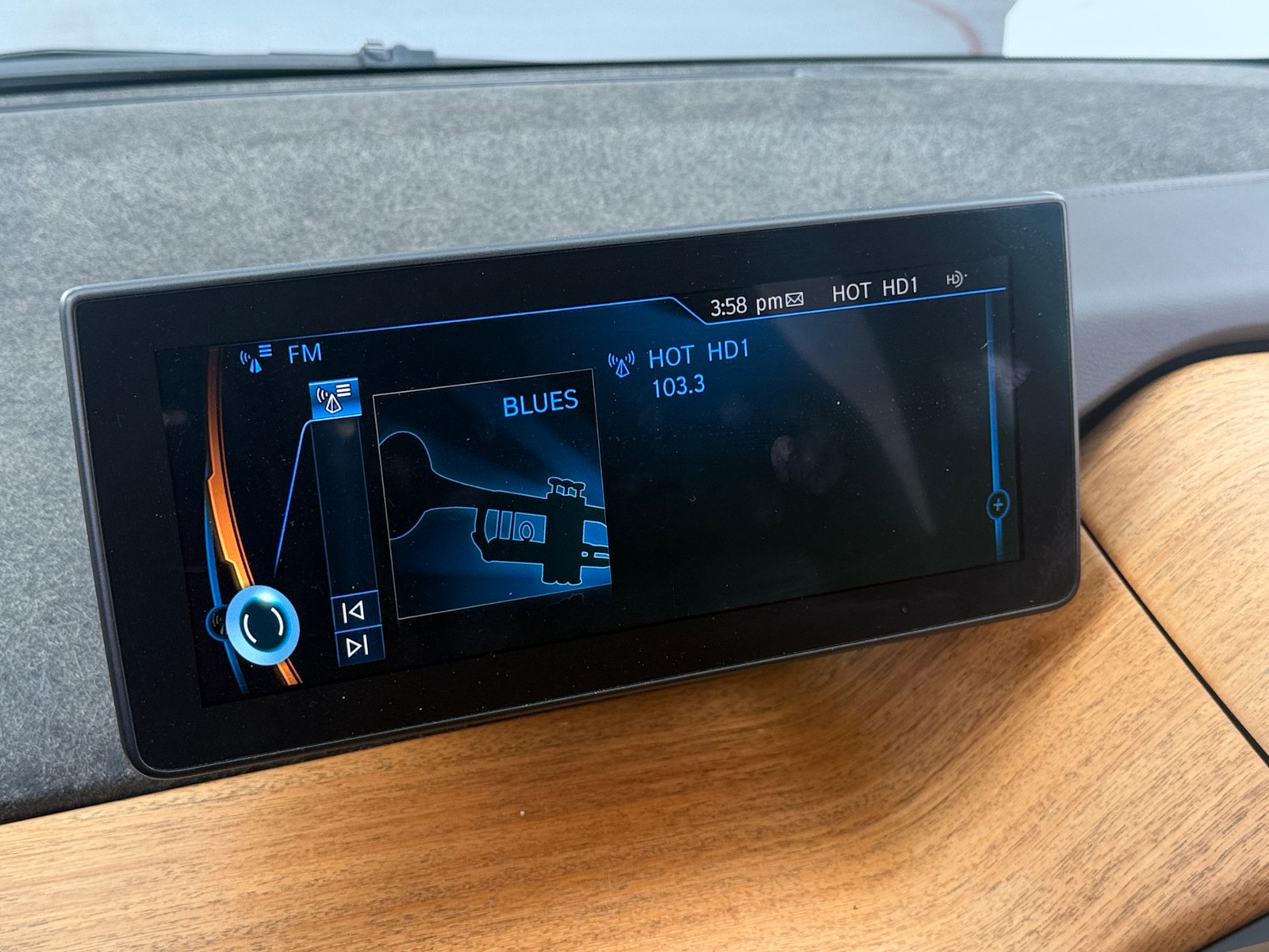 Thumbnail: 2015 BMW i3 - 3