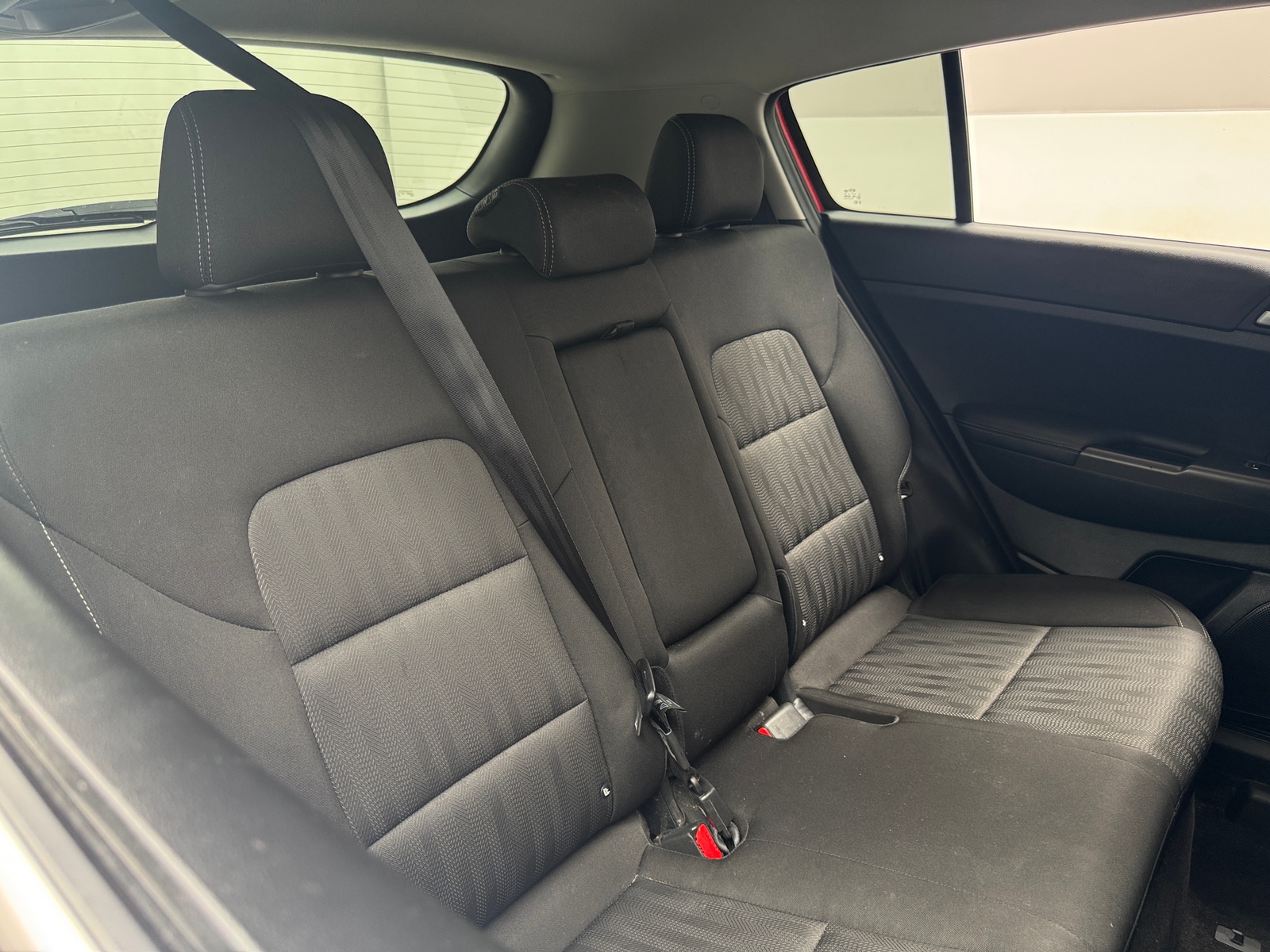Thumbnail: 2020 Kia Sportage - 6