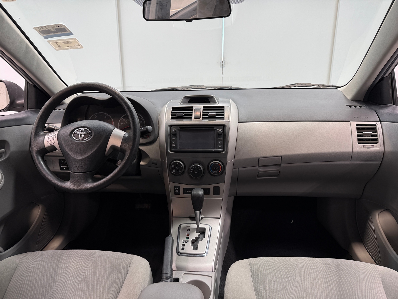 Thumbnail: 2013 Toyota Corolla - 3