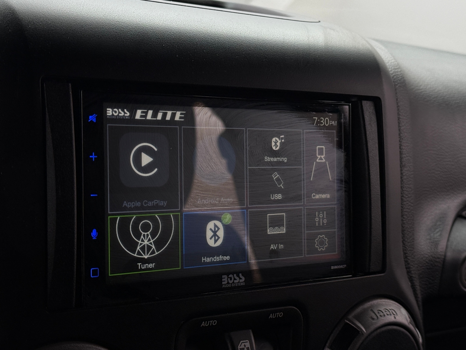 Thumbnail: 2011 Jeep Wrangler - 4