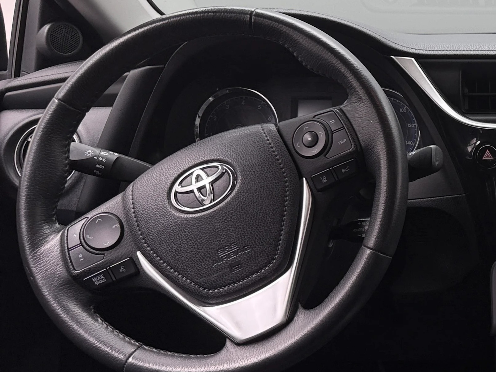 Thumbnail: 2018 Toyota Corolla - 5