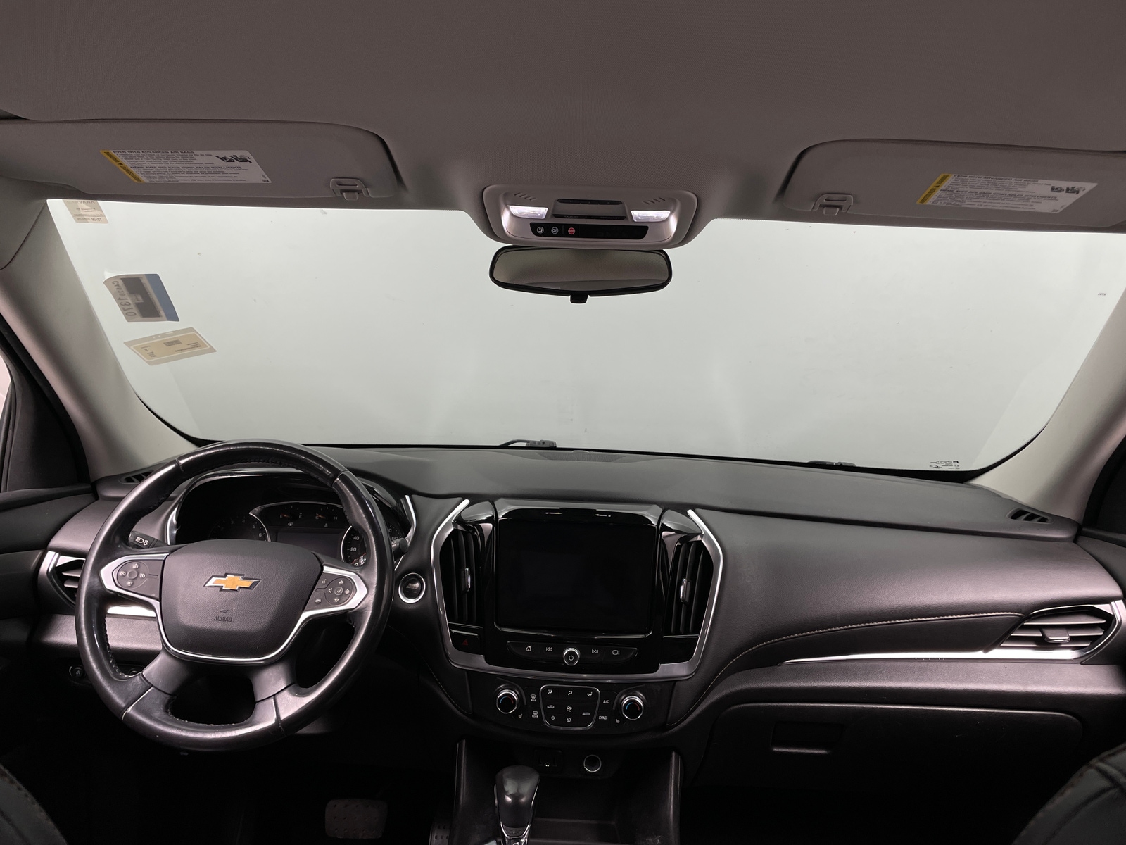Thumbnail: 2021 Chevrolet Traverse - 2