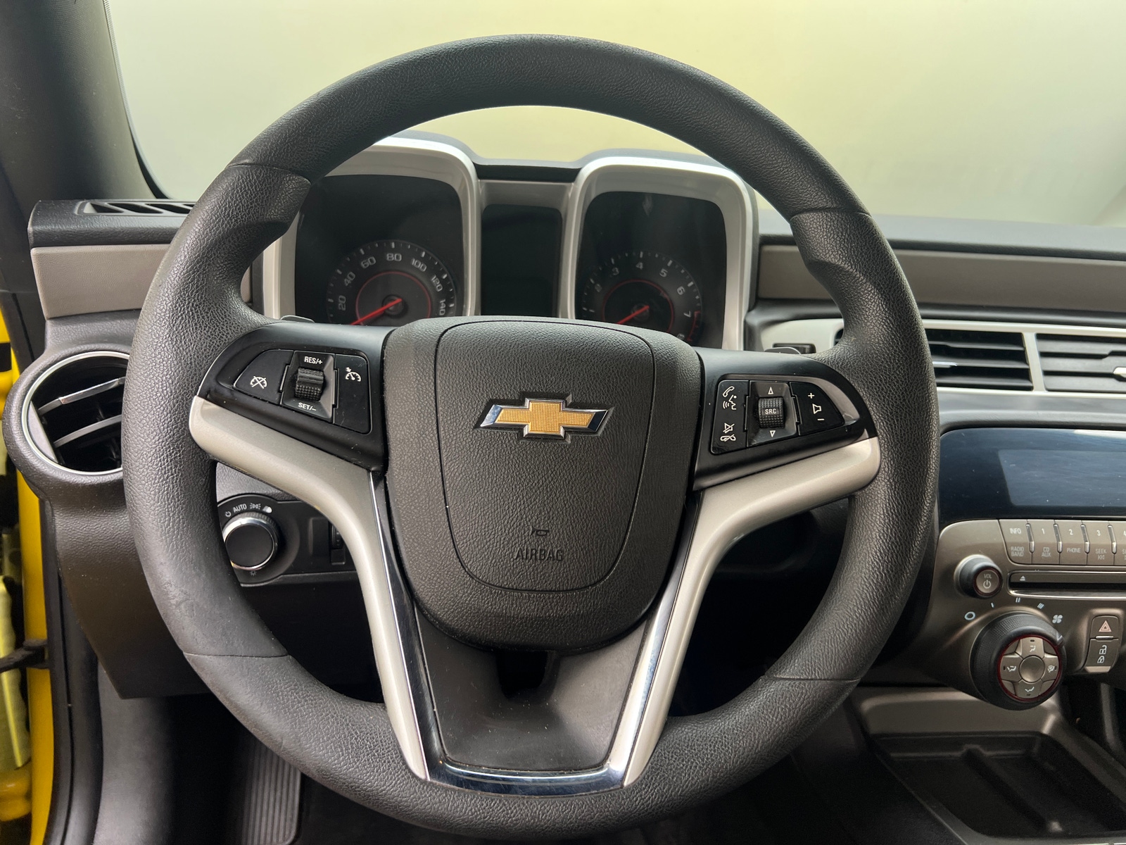 Thumbnail: 2015 Chevrolet Camaro - 4