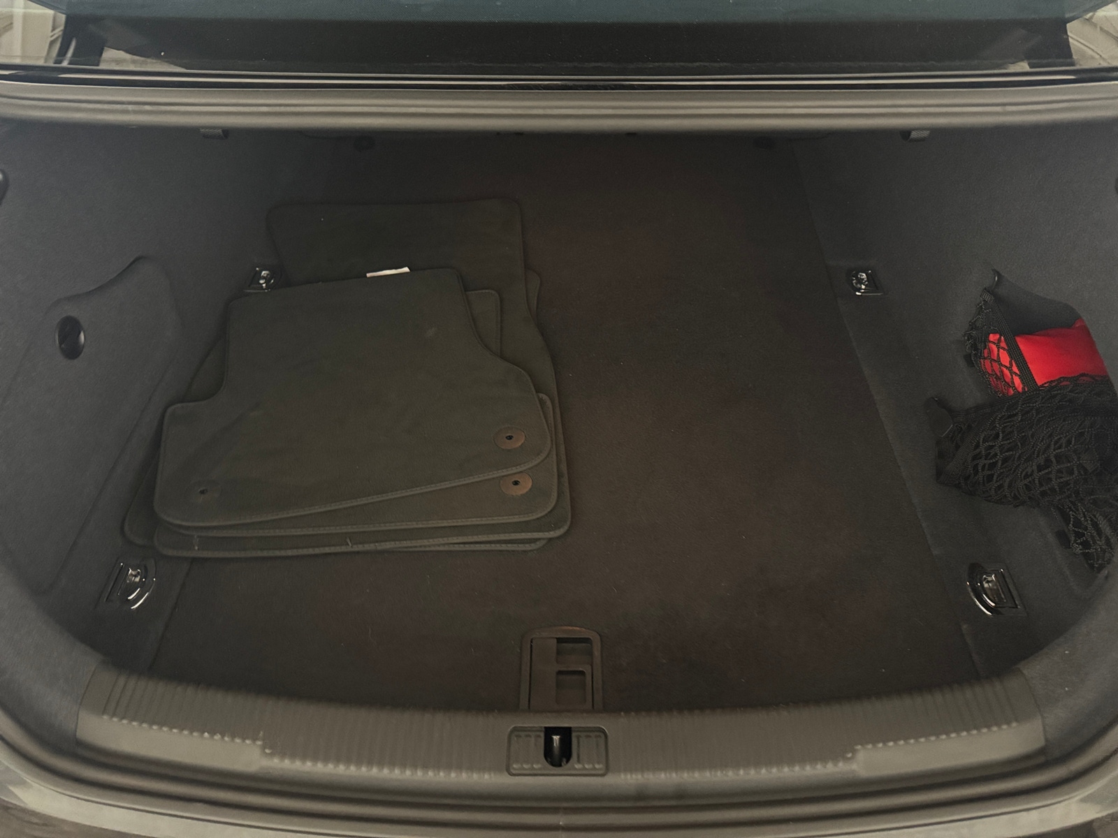 Thumbnail: 2014 Audi A6 - 6