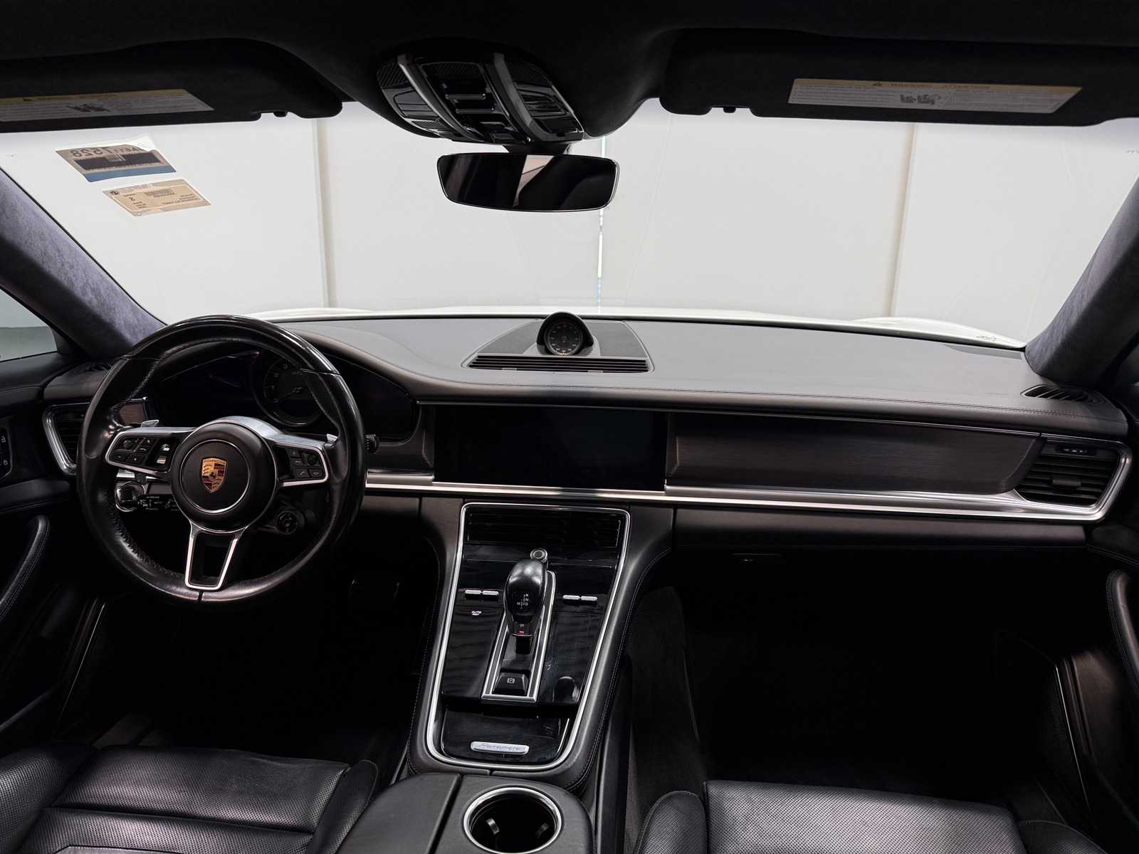 Thumbnail: 2020 Porsche Panamera - 2