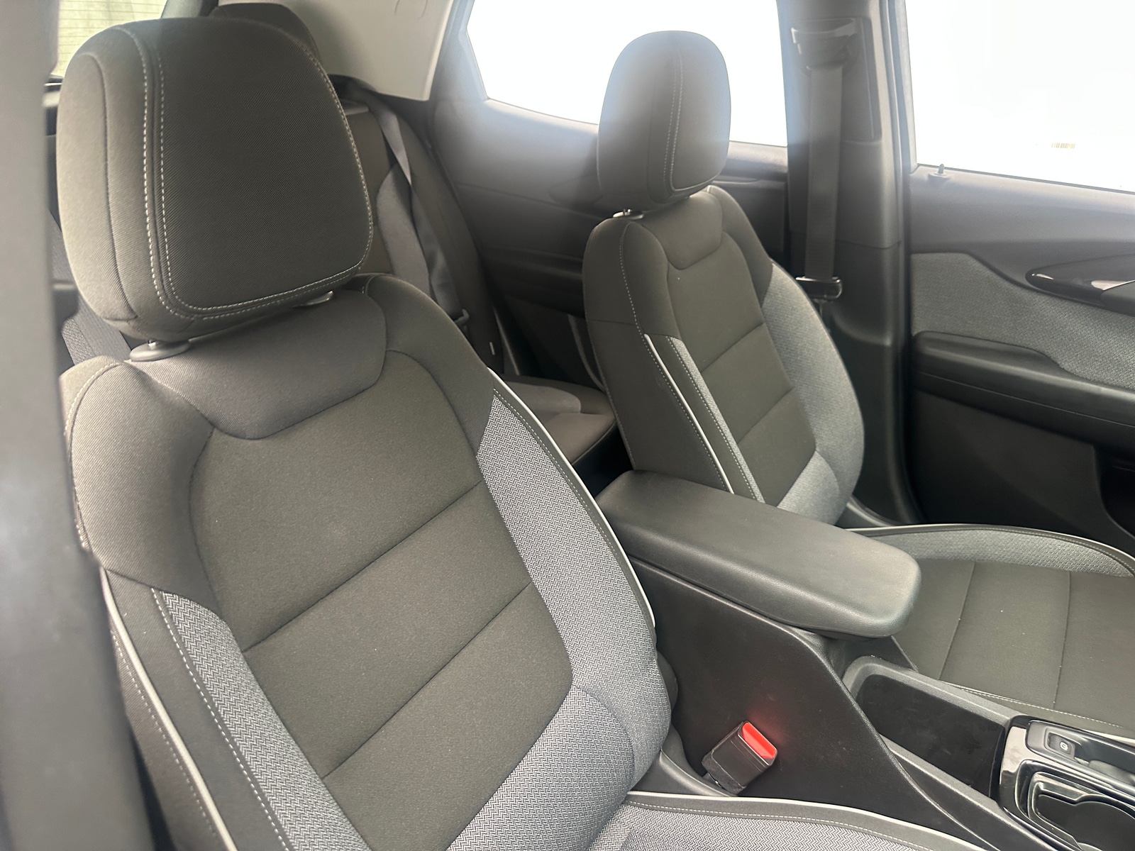 Thumbnail: 2021 Chevrolet TrailBlazer - 2
