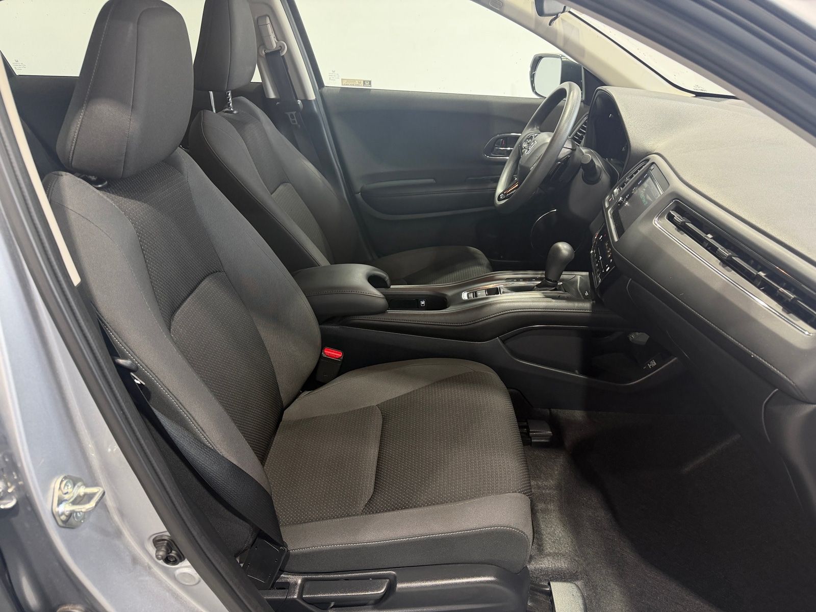 Thumbnail: 2020 Honda HR-V - 2