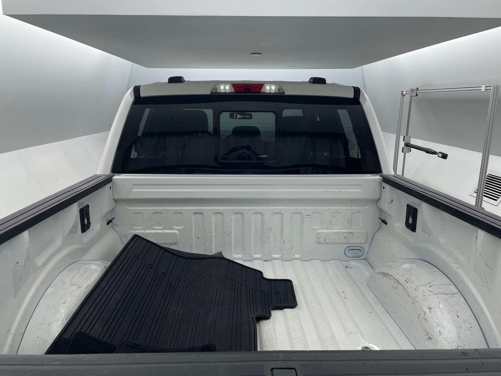 Thumbnail: 2022 Ford Econoline - 6