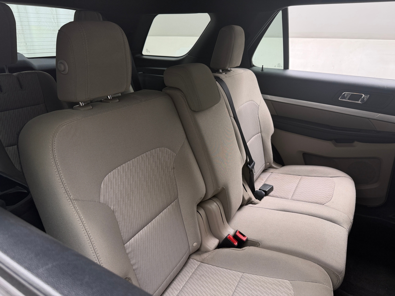 Thumbnail: 2018 Ford Explorer - 6