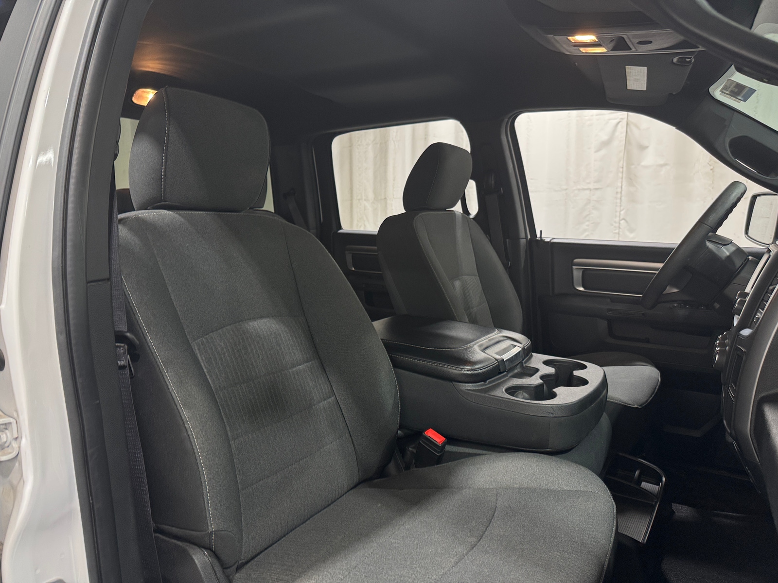 Thumbnail: 2024 RAM 1500 Classic - 2