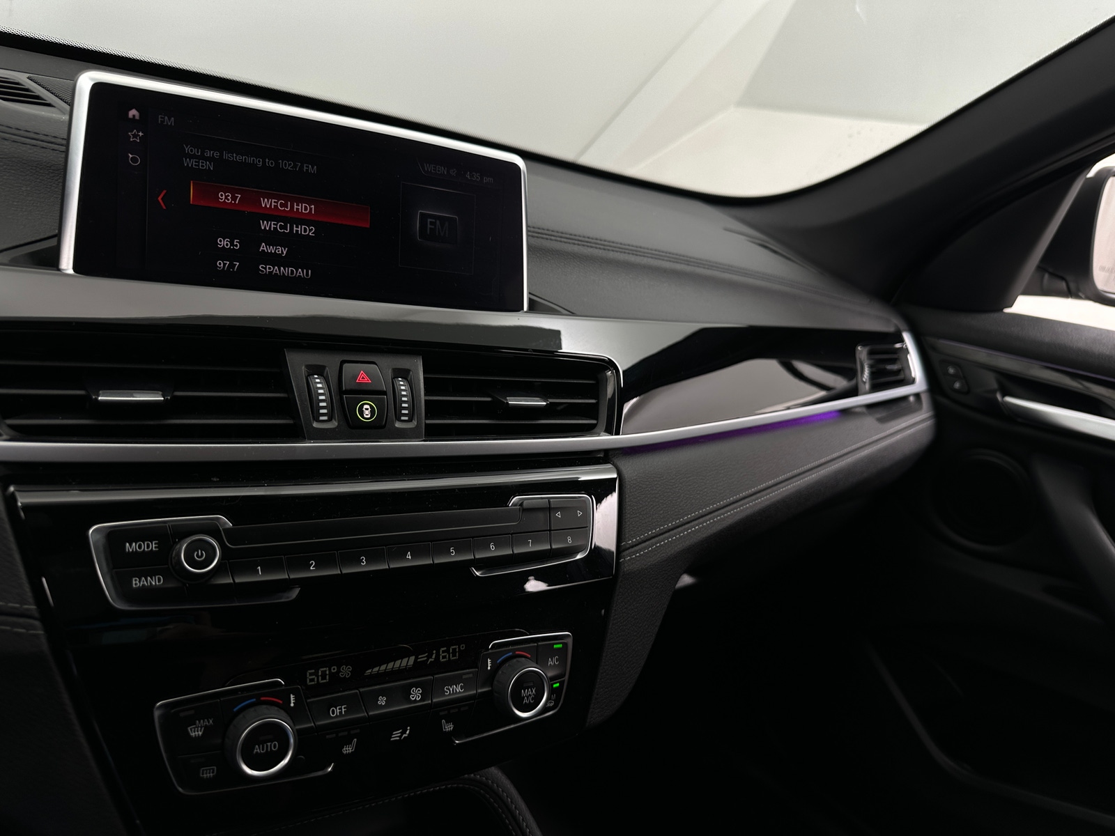Thumbnail: 2021 BMW X1 - 3