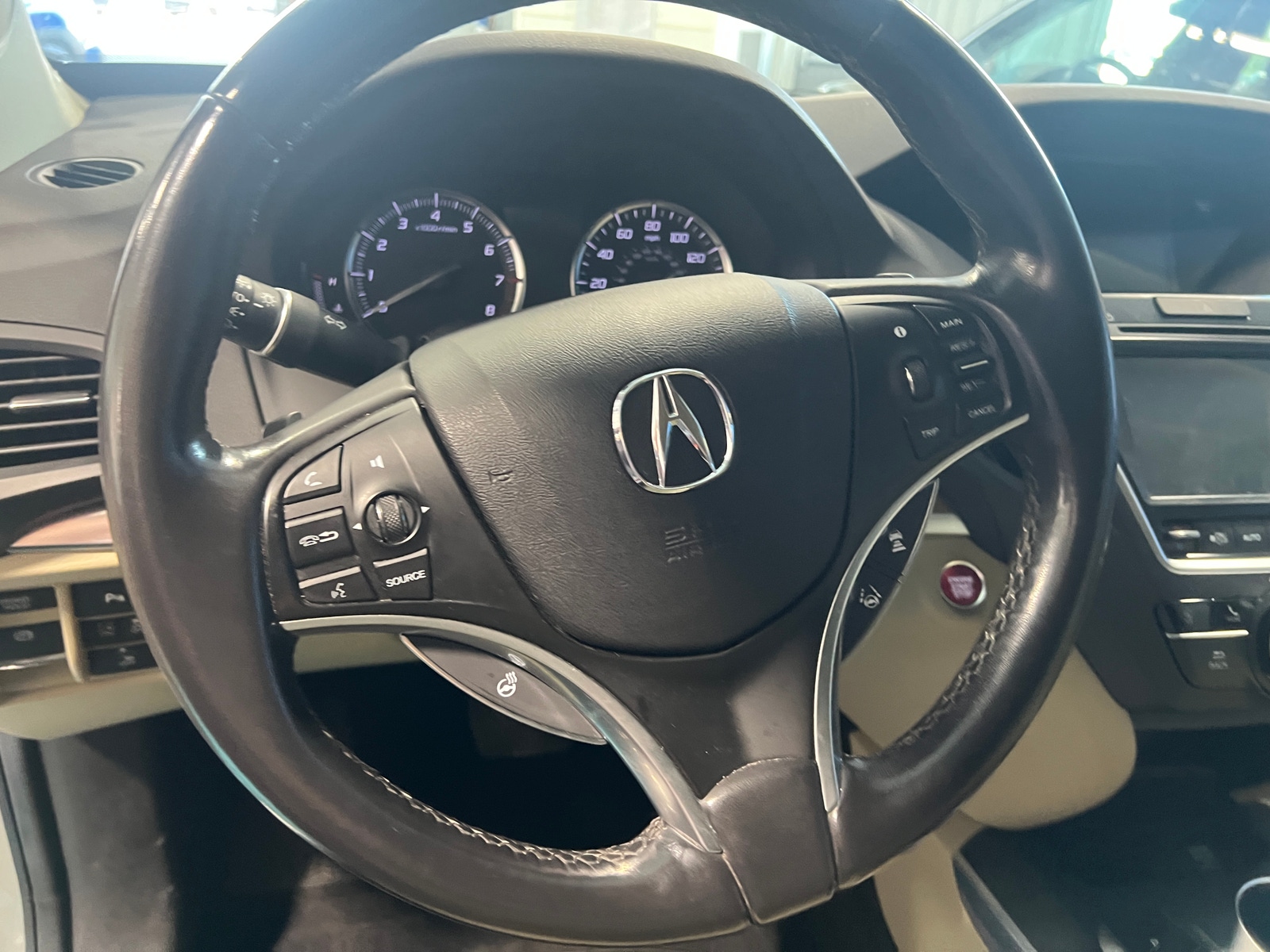 Thumbnail: 2020 Acura MDX - 4