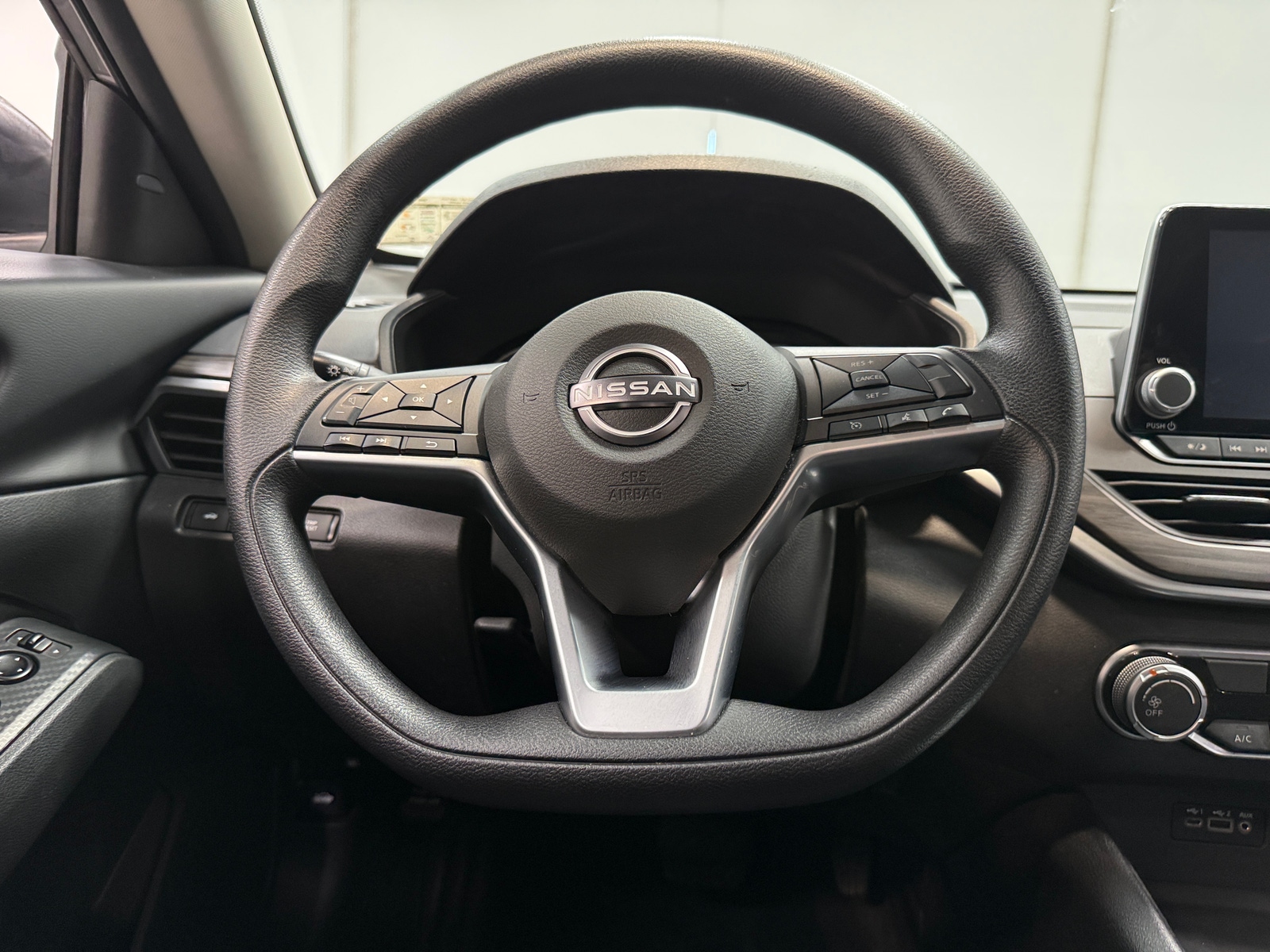 Thumbnail: 2025 Nissan Altima - 5