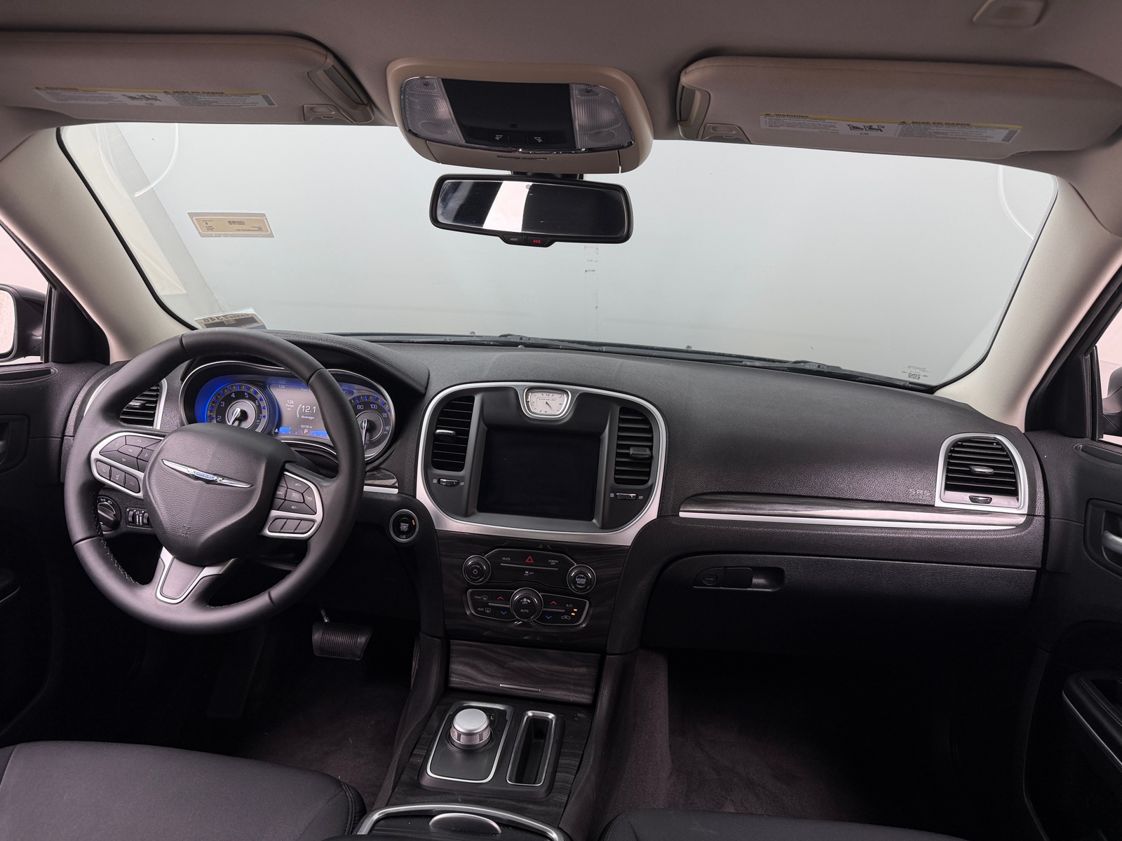 Thumbnail: 2018 Chrysler 300 - 3