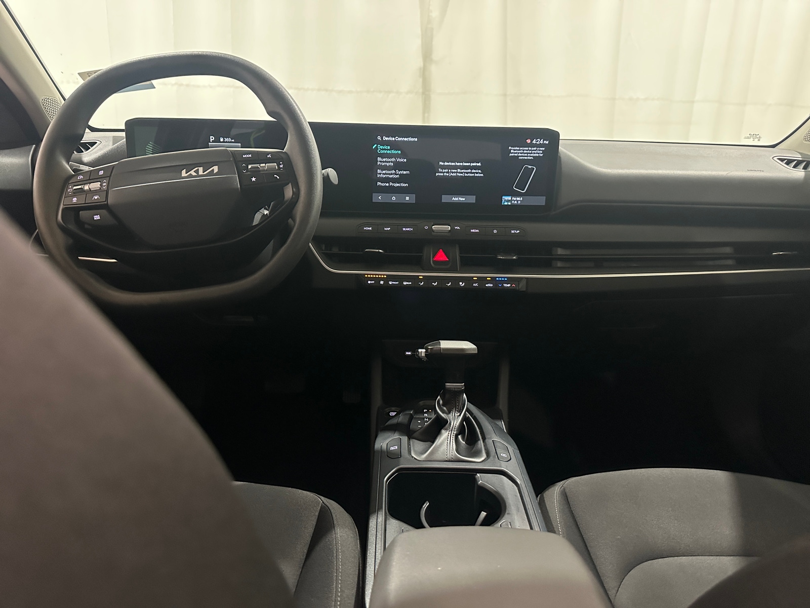 Thumbnail: 2025 Kia K4 - 3
