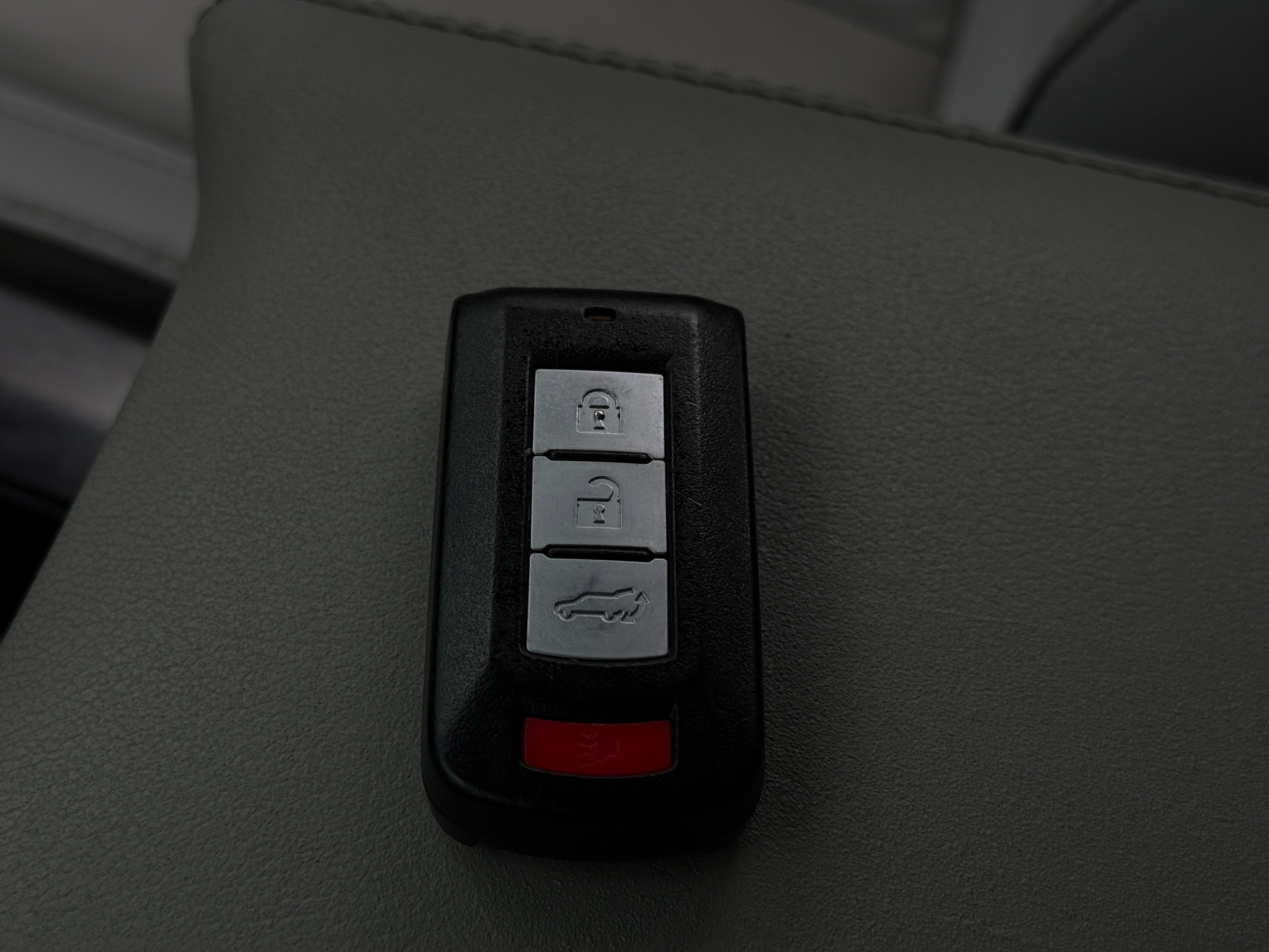 2024 Mitsubishi Eclipse Cross SEL - Photo 10