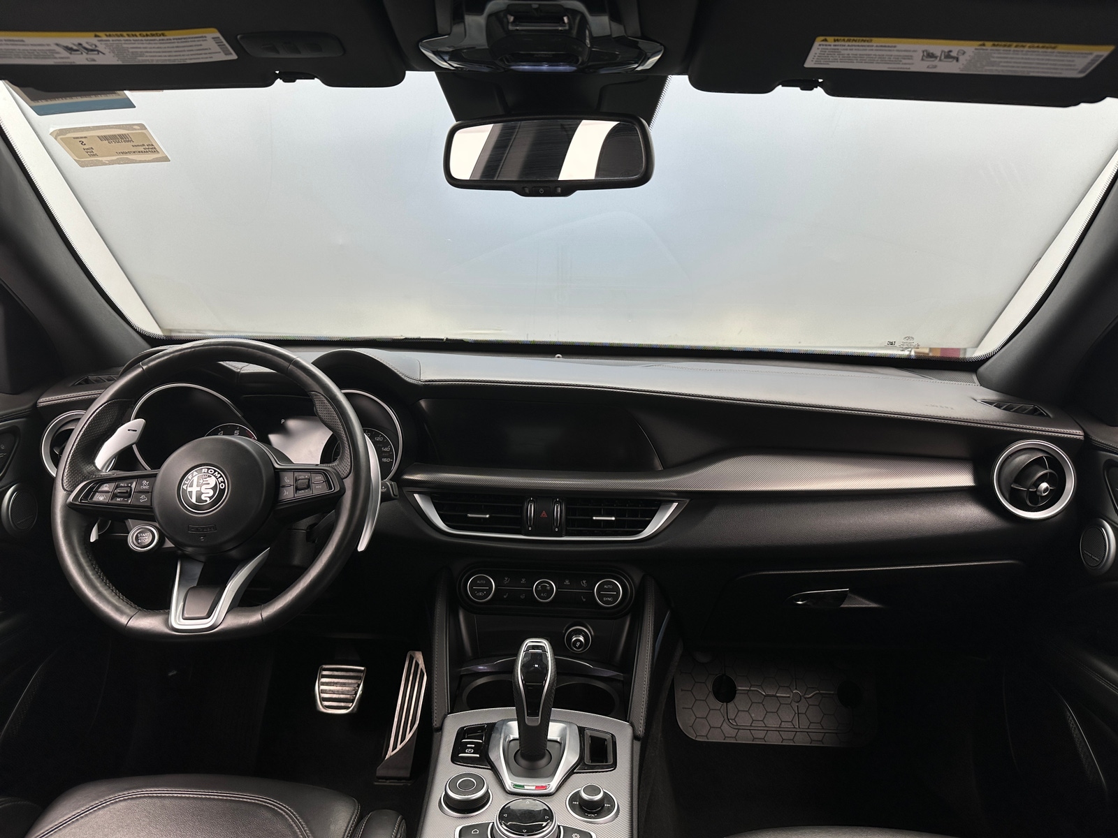 Thumbnail: 2022 Alfa Romeo Stelvio - 2