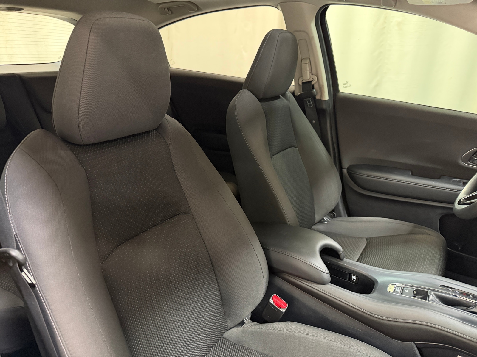 Thumbnail: 2022 Honda HR-V - 2