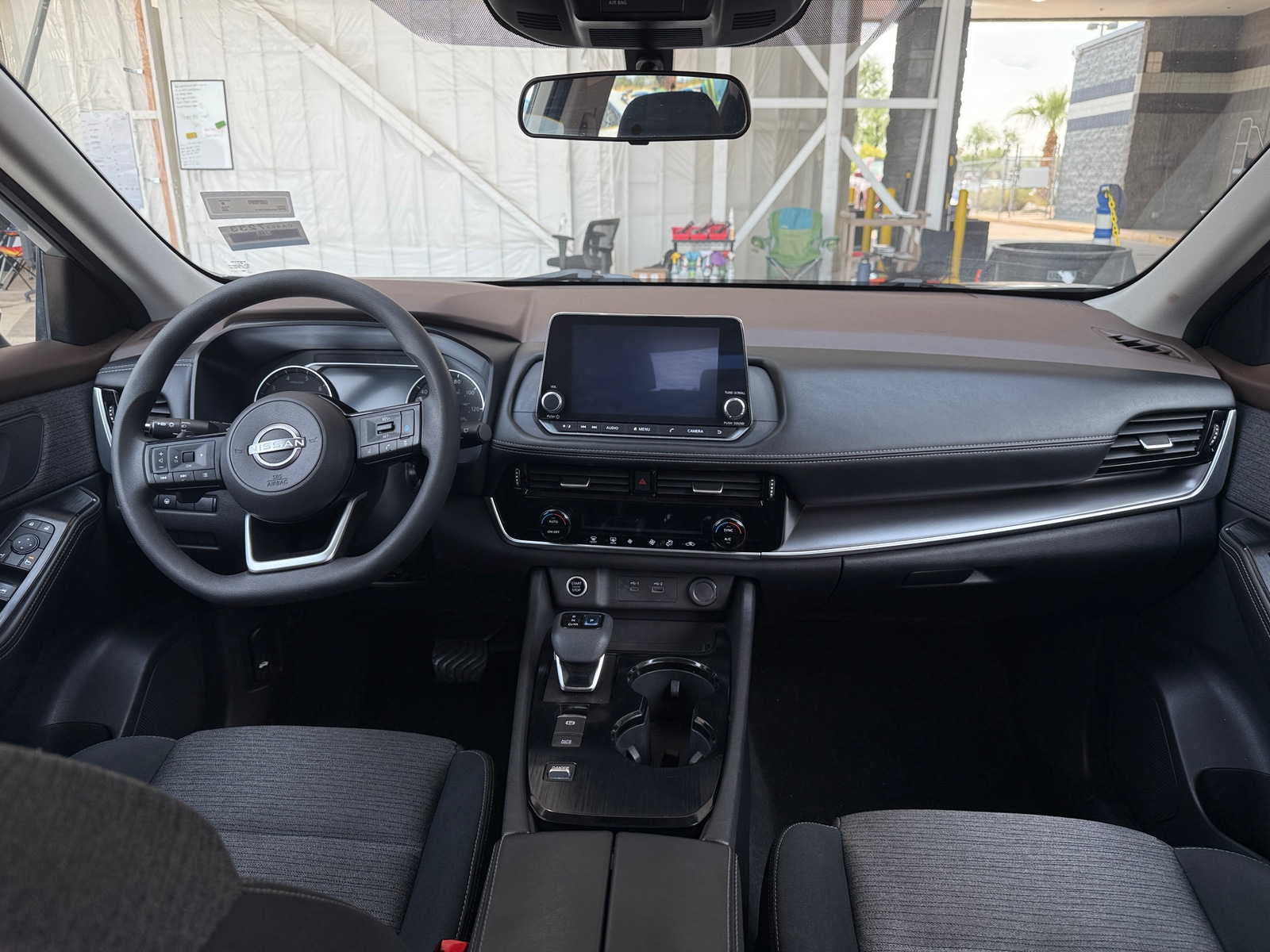 Thumbnail: 2022 Nissan Rogue - 3