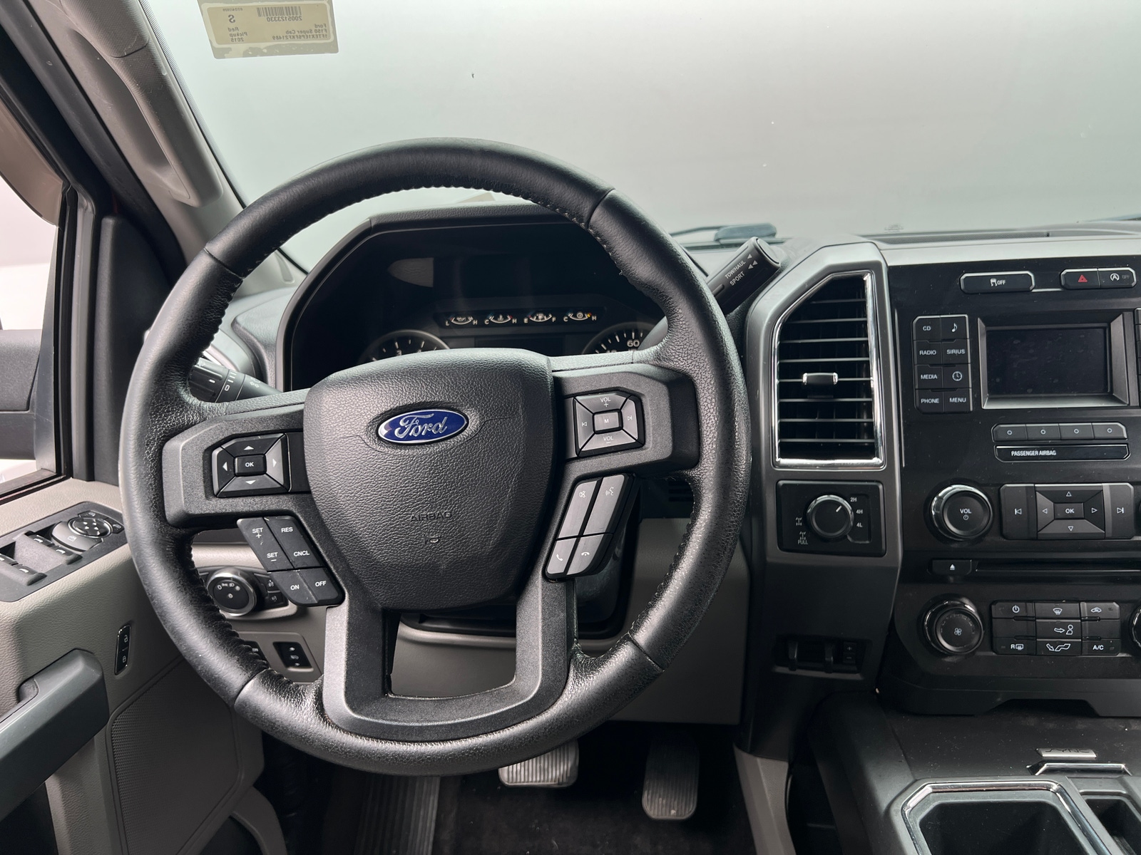 Thumbnail: 2015 Ford Econoline - 5