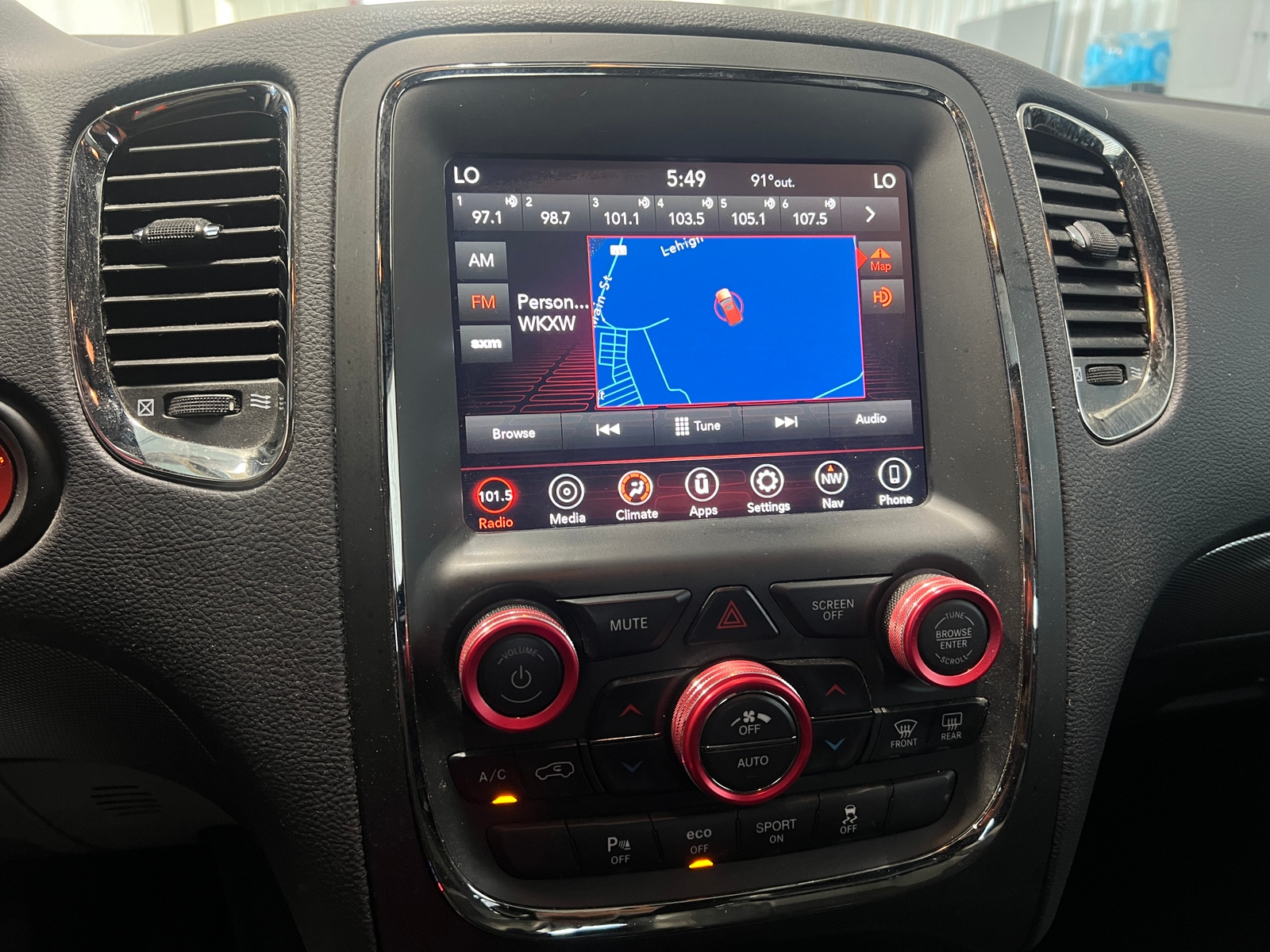 Thumbnail: 2019 Dodge Durango - 3