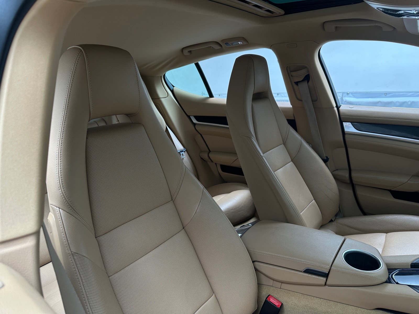 Thumbnail: 2012 Porsche Panamera - 2