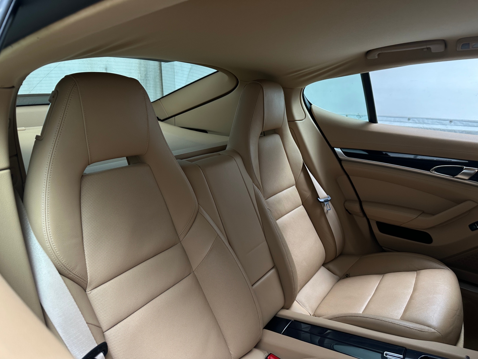 Thumbnail: 2012 Porsche Panamera - 6