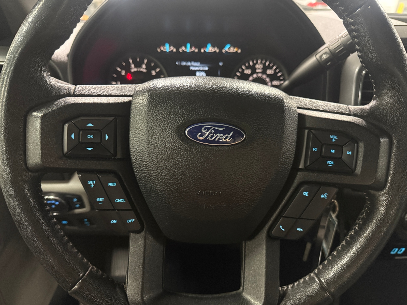 Thumbnail: 2018 Ford Econoline - 5