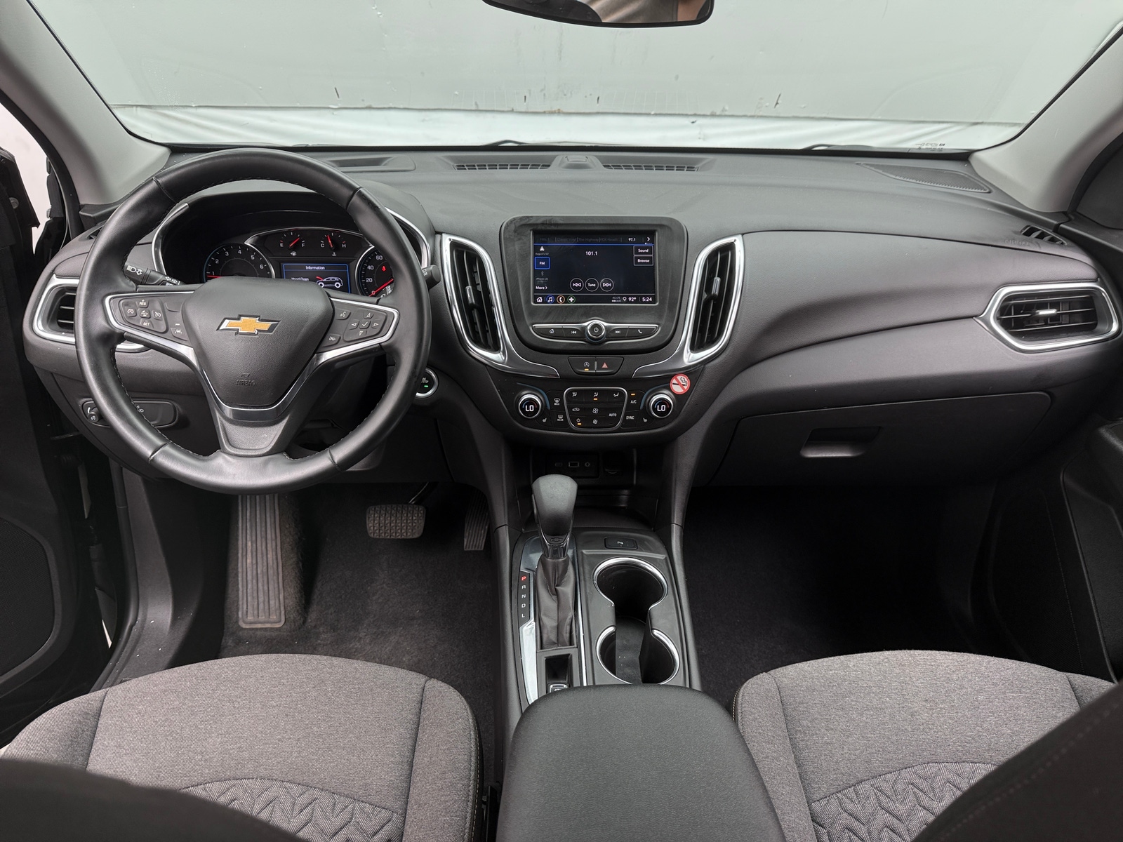 Thumbnail: 2024 Chevrolet Equinox - 3