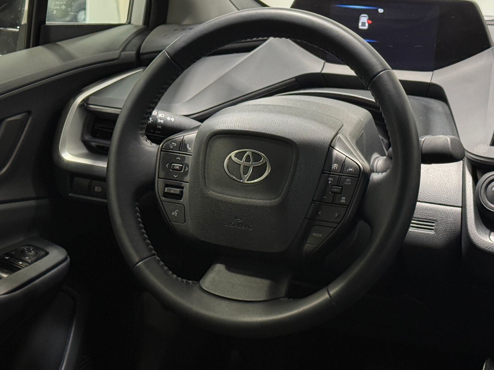 Thumbnail: 2024 Toyota Prius - 5